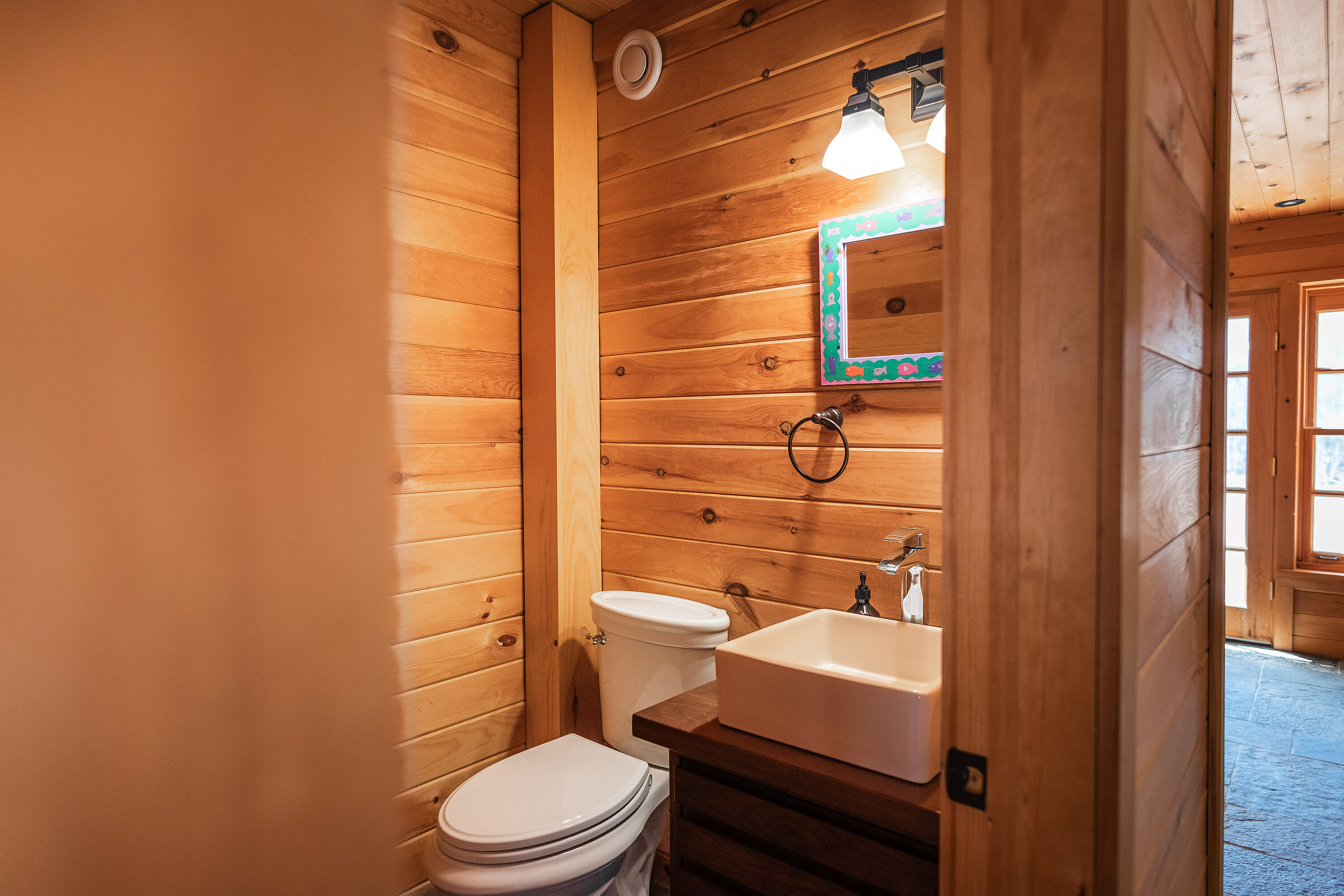  Beaver Valley Log Home - 物件實景