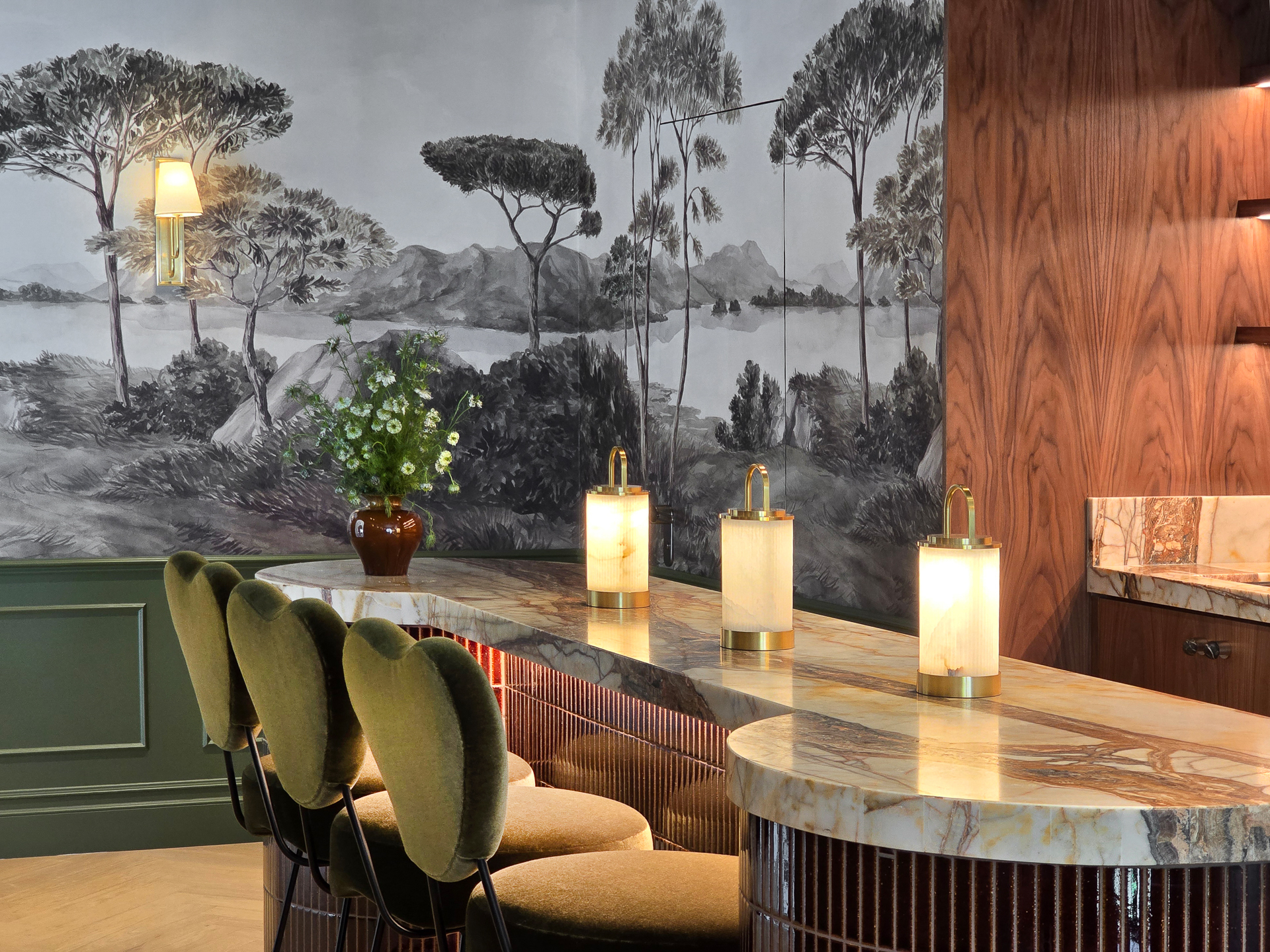  2288 Coldwater Canyon Dr - 物件實景