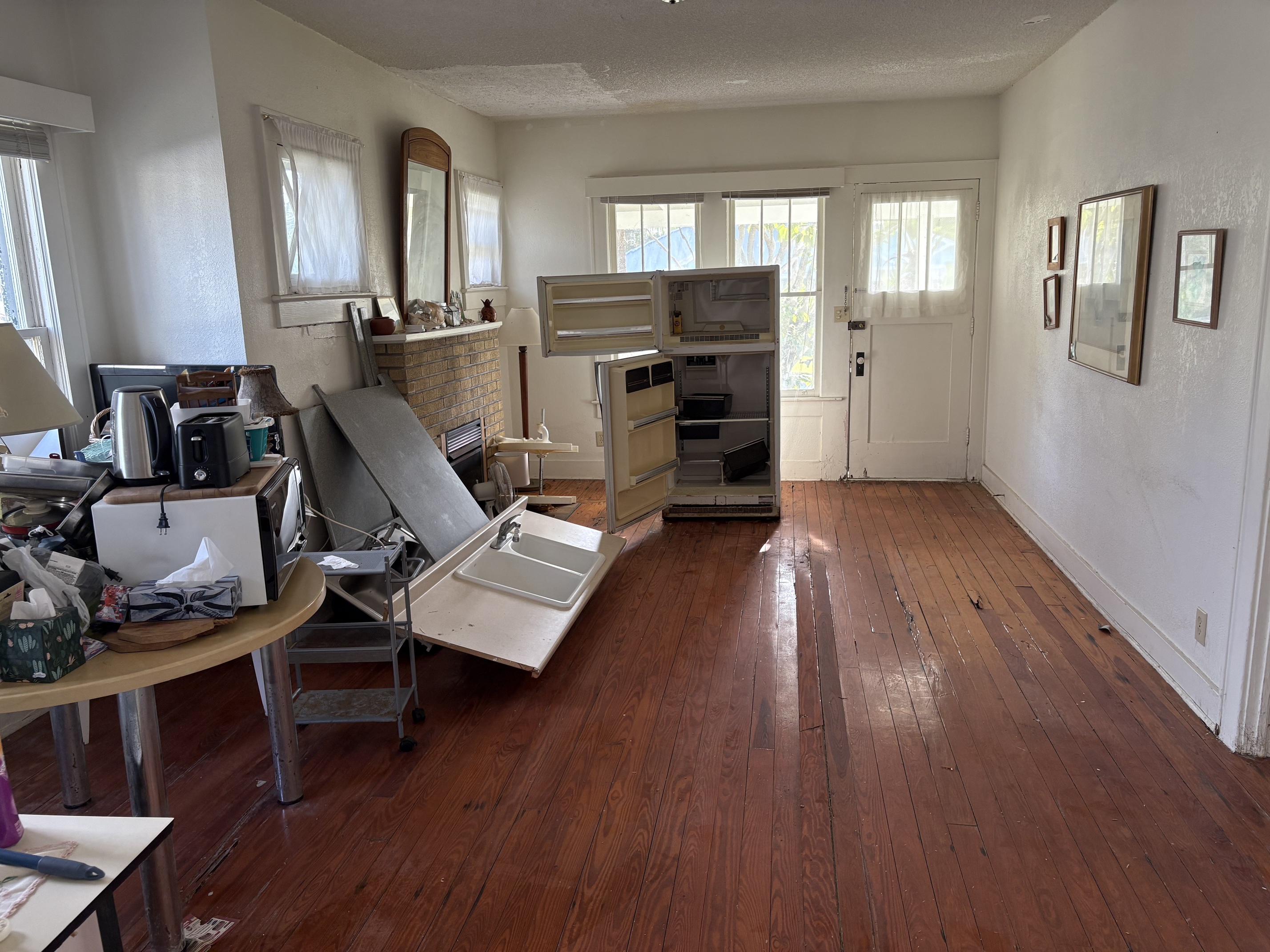 Clearwater Beach, Florida, 33767, United States, 2 Bedrooms Bedrooms, ,2 BathroomsBathrooms,Residential,For Sale,1981499