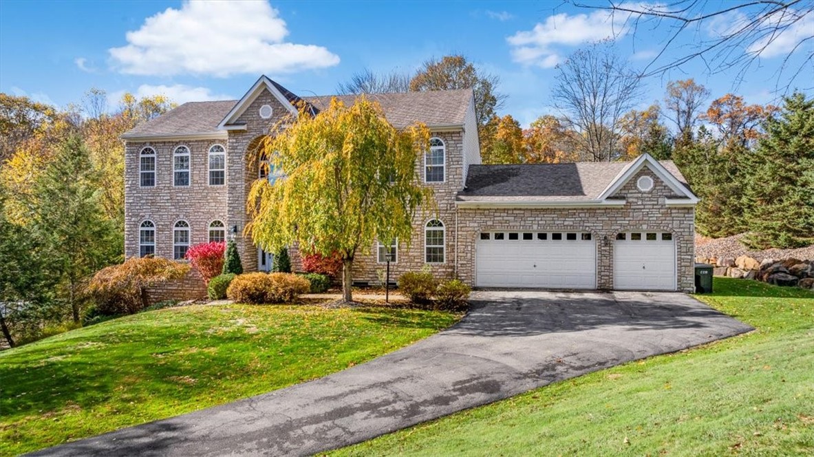 Pine Twp, Pennsylvania, 16046, United States, 5 Bedrooms Bedrooms, ,6 BathroomsBathrooms,Residential,For Sale,1989507