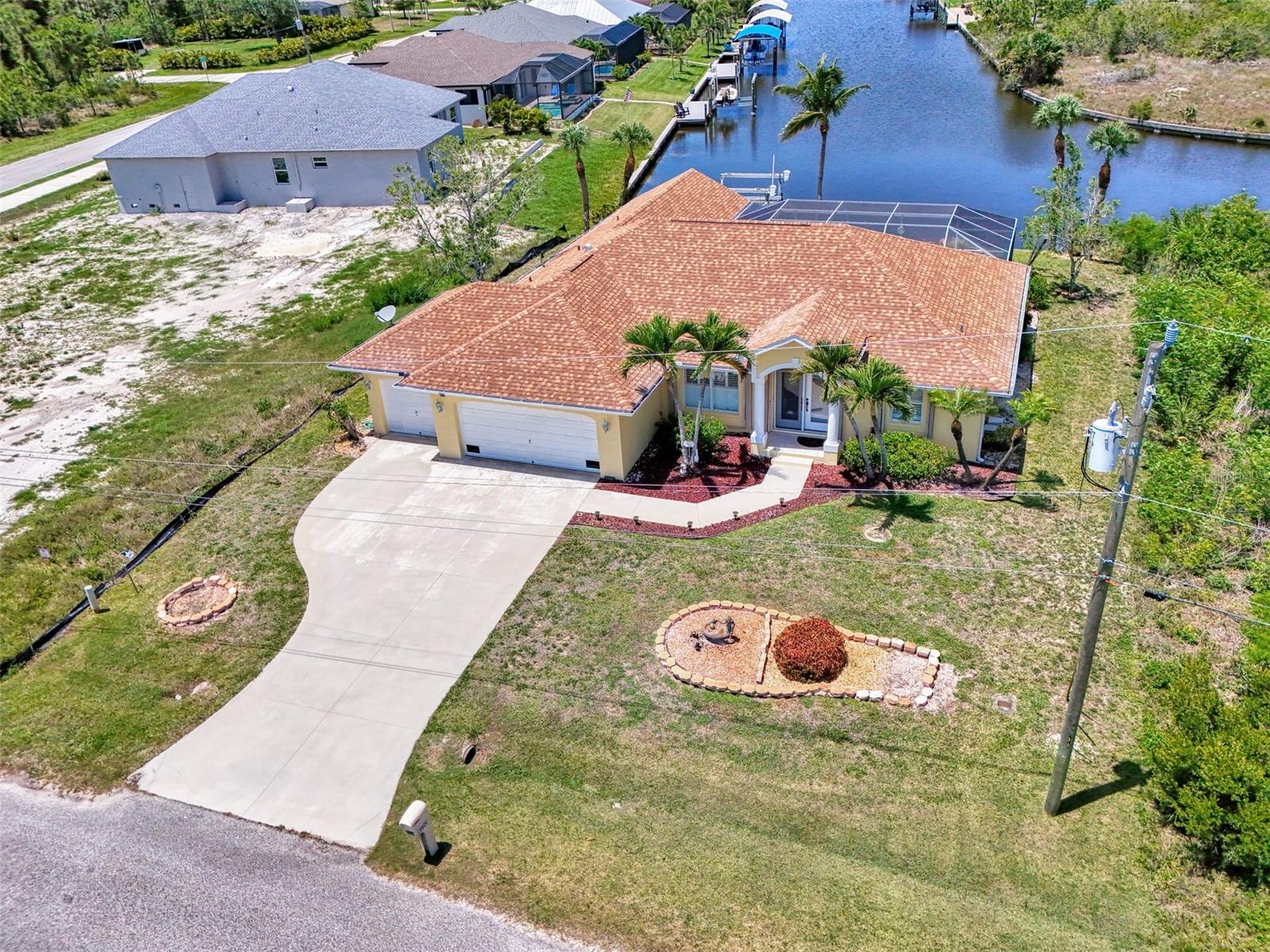 PORT CHARLOTTE, Florida, 33981, United States, 3 Bedrooms Bedrooms, ,2 BathroomsBathrooms,Residential,For Sale,1983556