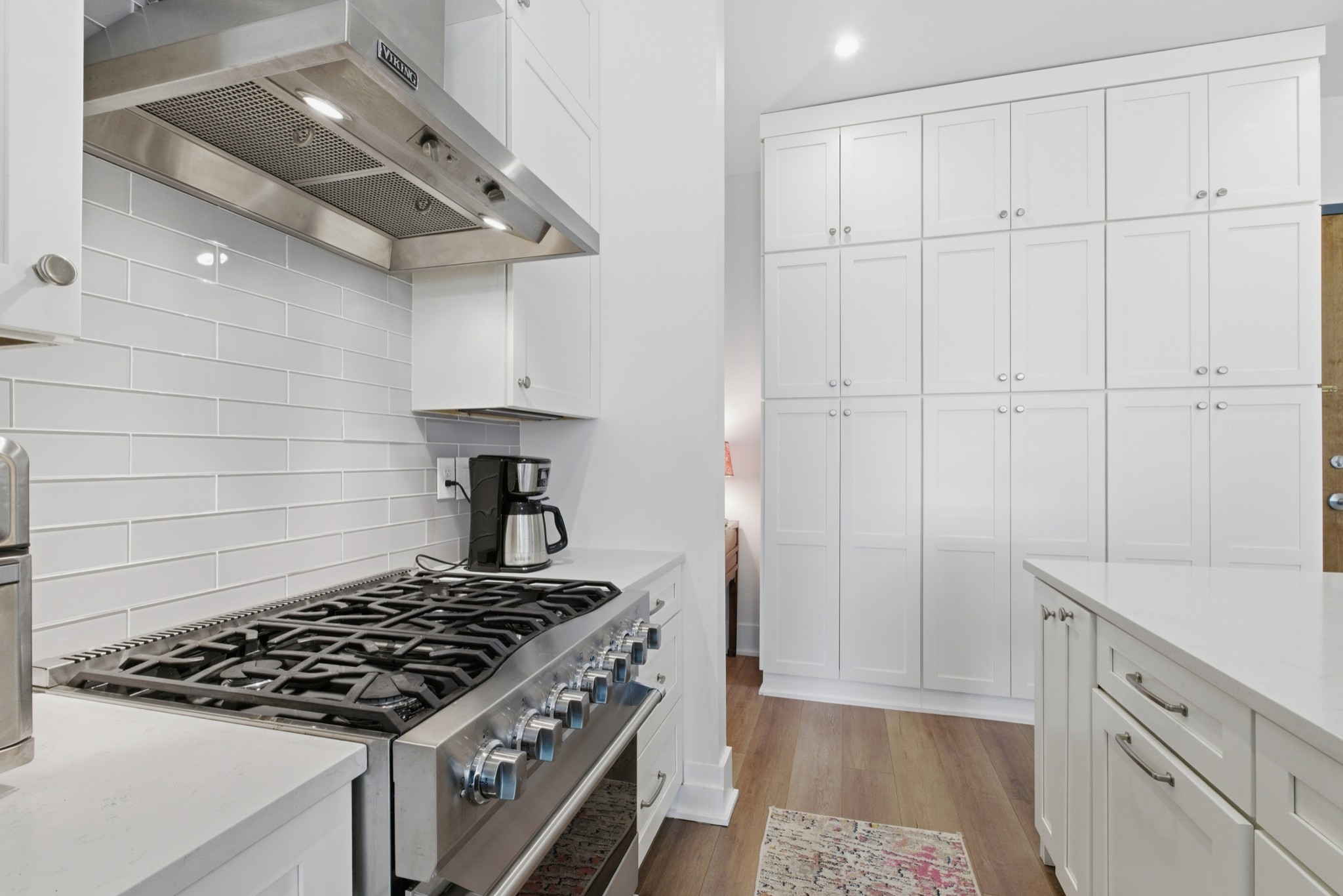  204 Acklen Park Dr Unit #103, Nashville, TN, 37203 - 物件實景