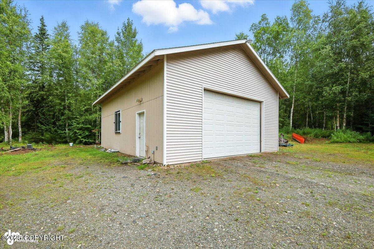 Wasilla, Alaska, 99654, United States, 5 Bedrooms Bedrooms, ,4 BathroomsBathrooms,Residential,For Sale,1974531