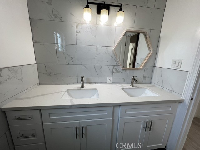 Downey, California, 90242, United States, 4 Bedrooms Bedrooms, ,2 BathroomsBathrooms,Residential,For Sale,1975932