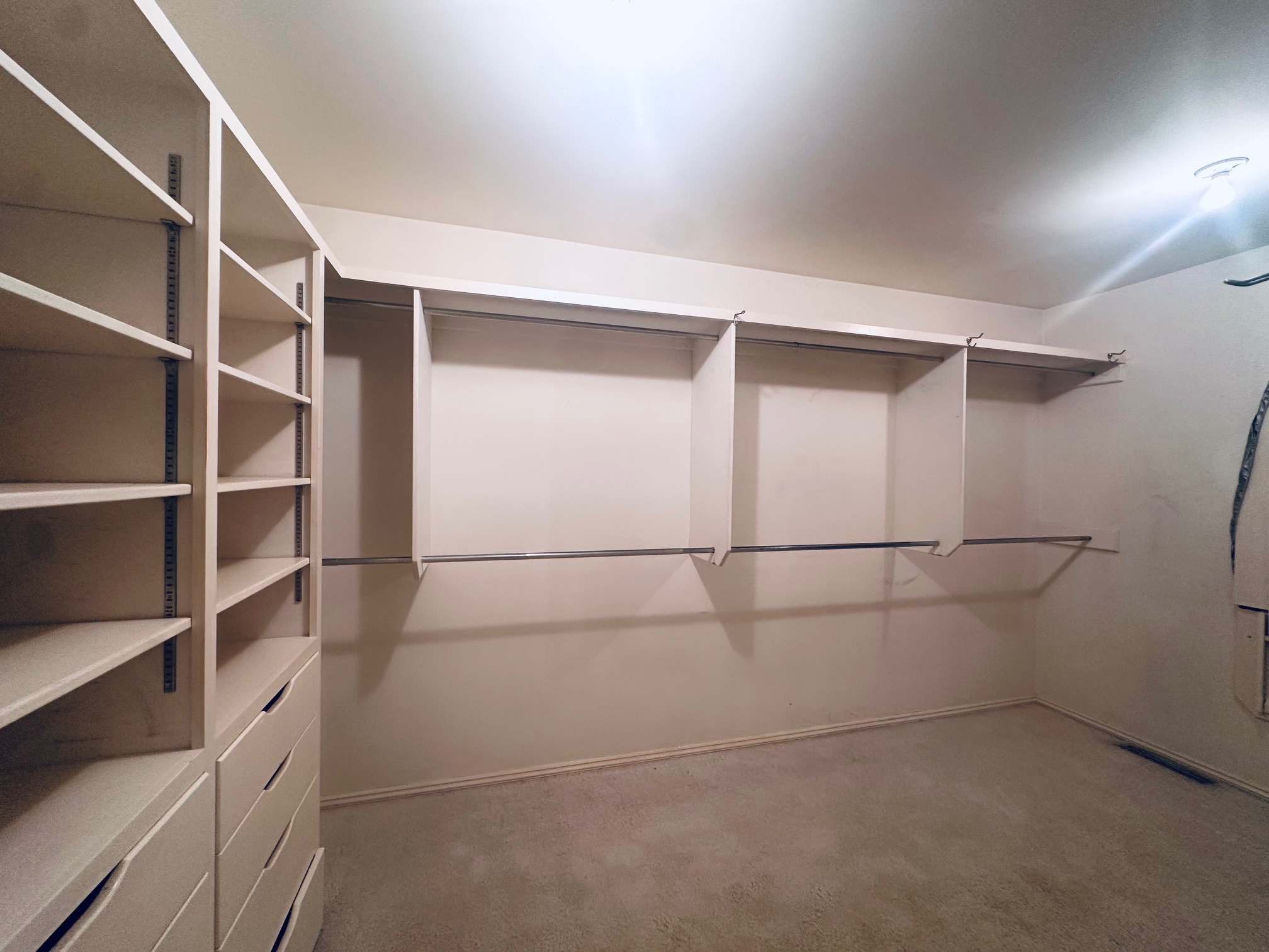 Enid, Oklahoma, 73703, United States, 5 Bedrooms Bedrooms, ,5 BathroomsBathrooms,Residential,For Sale,1981686