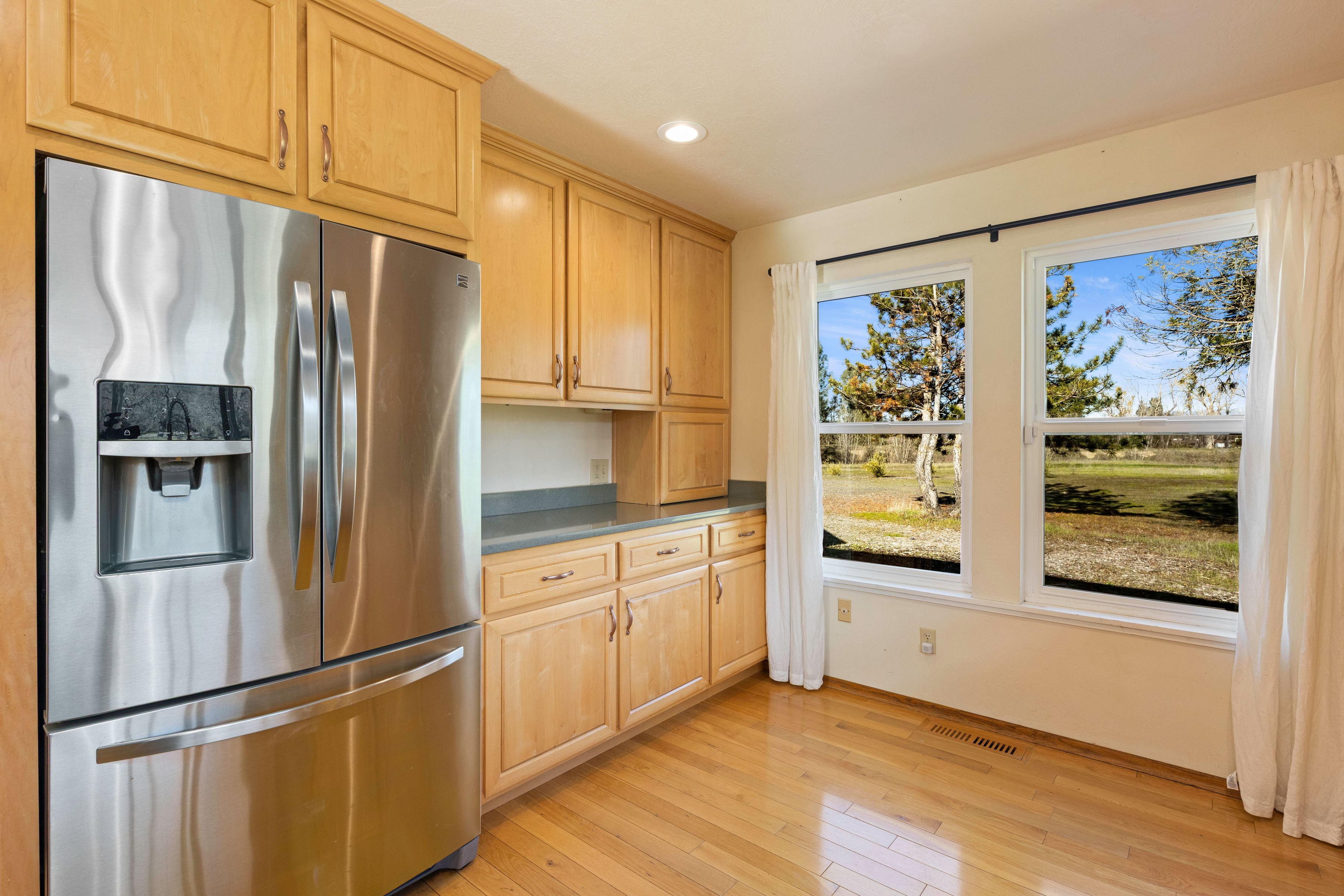  4962 Gaddy Lane - 物件實景