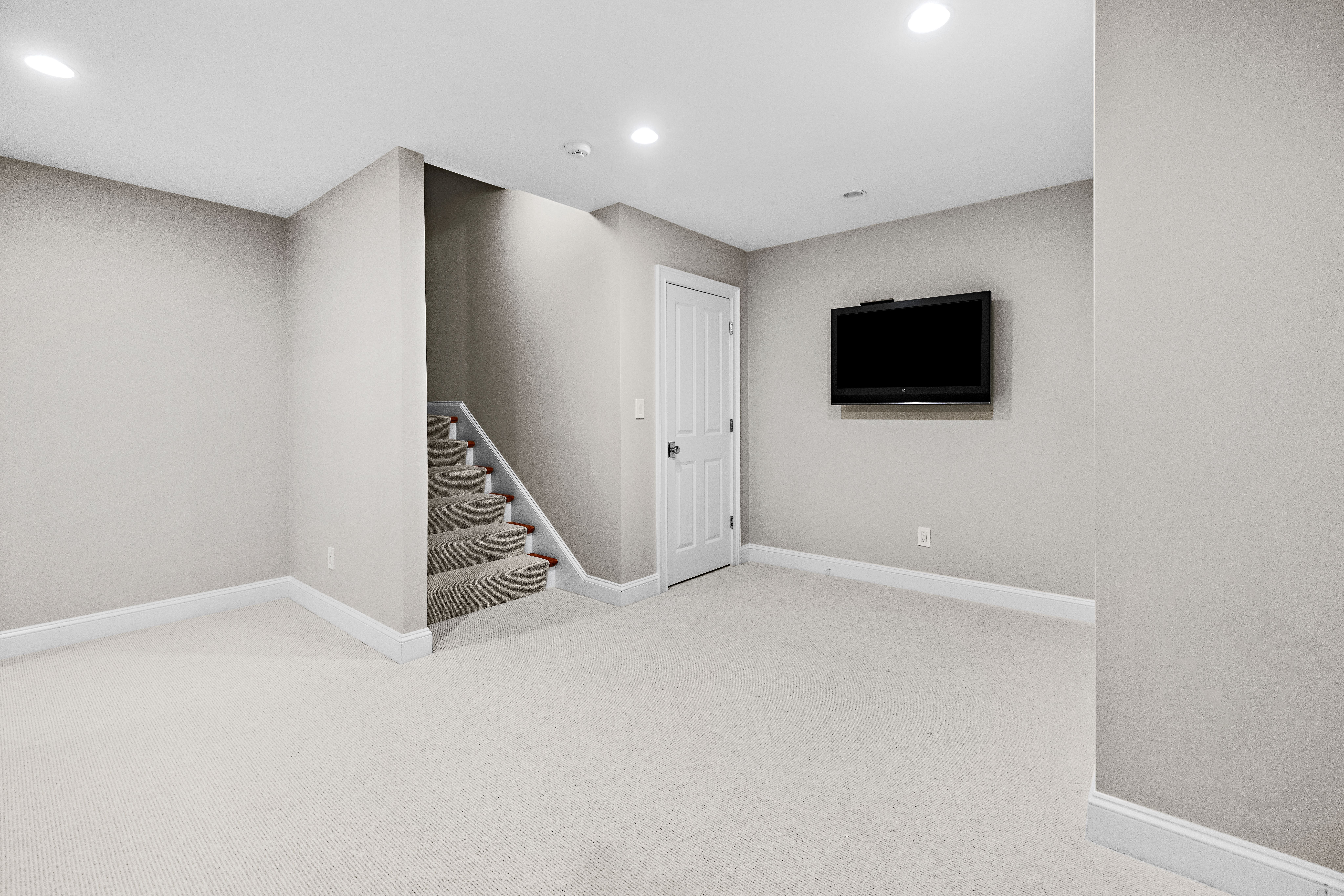  23 Stonefield Court, Needham, MA, 02492 - 物件實景