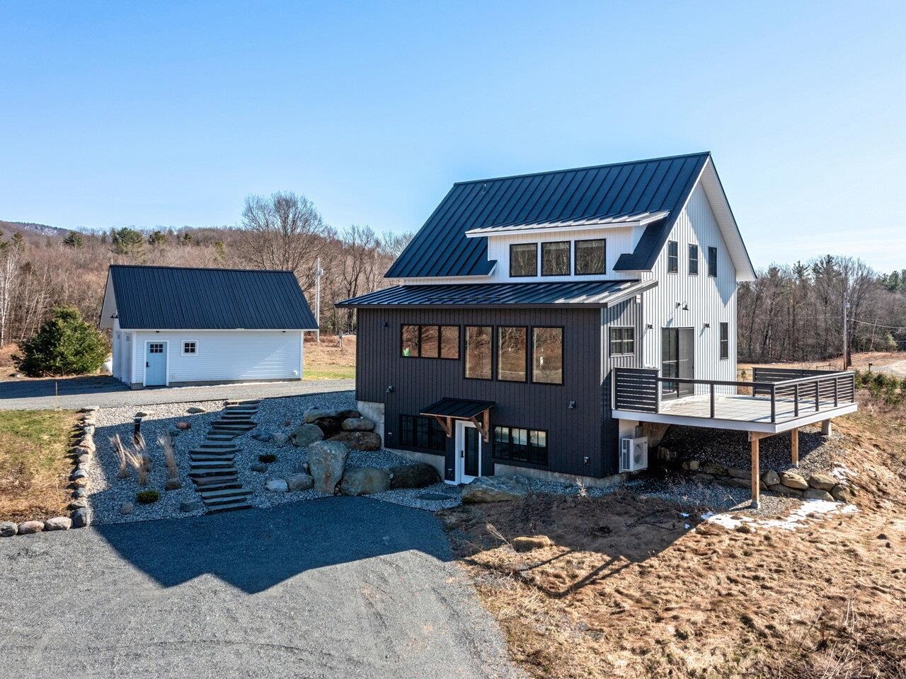 Underhill, Vermont, 05489, United States, 3 Bedrooms Bedrooms, ,2 BathroomsBathrooms,Residential,For Sale,1786613