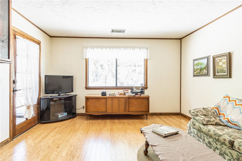 Hesperia, California, 92345, United States, 3 Bedrooms Bedrooms, ,3 BathroomsBathrooms,Residential,For Sale,1923948
