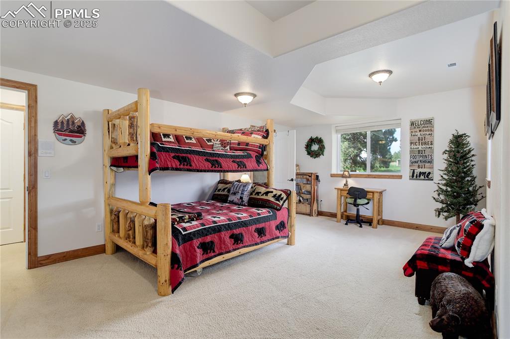 Colorado Springs, Colorado, 80908, United States, 4 Bedrooms Bedrooms, ,4 BathroomsBathrooms,Residential,For Sale,1839239