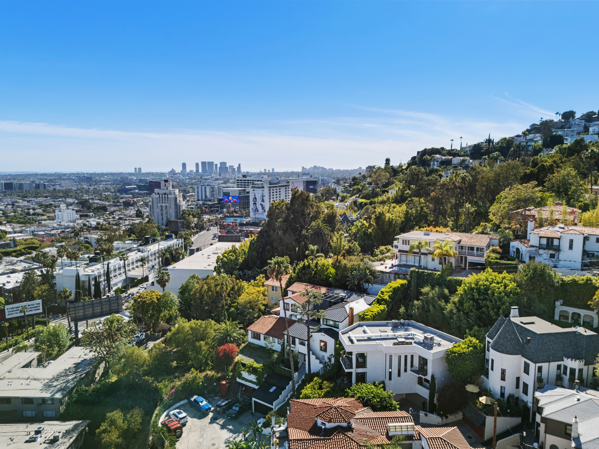  8241 Lincoln Terrace - 物件實景