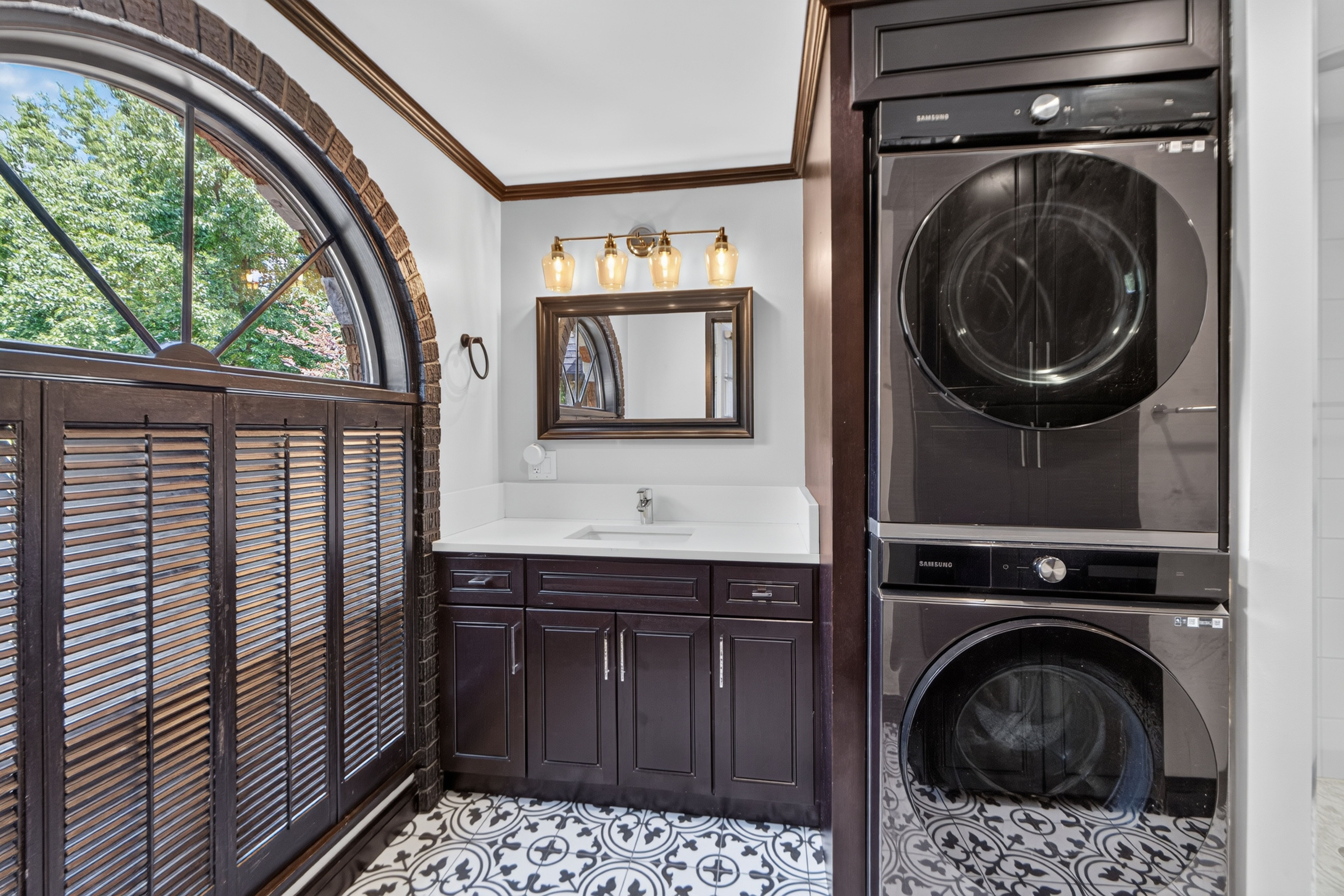  31 West Winthrope Road, Kansas City, MO 64113 - 物件實景