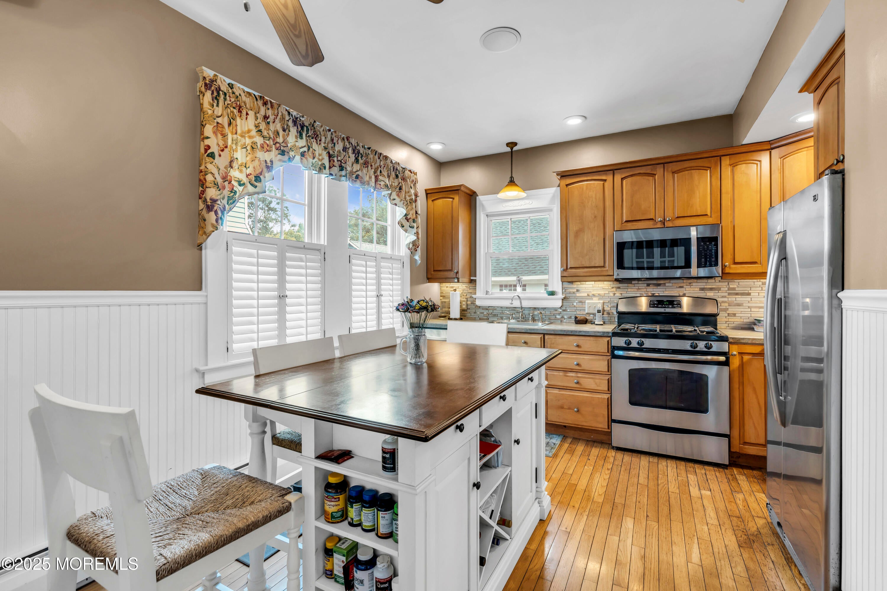 Freehold, New Jersey, 07728, United States, 3 Bedrooms Bedrooms, ,3 BathroomsBathrooms,Residential,For Sale,1983840