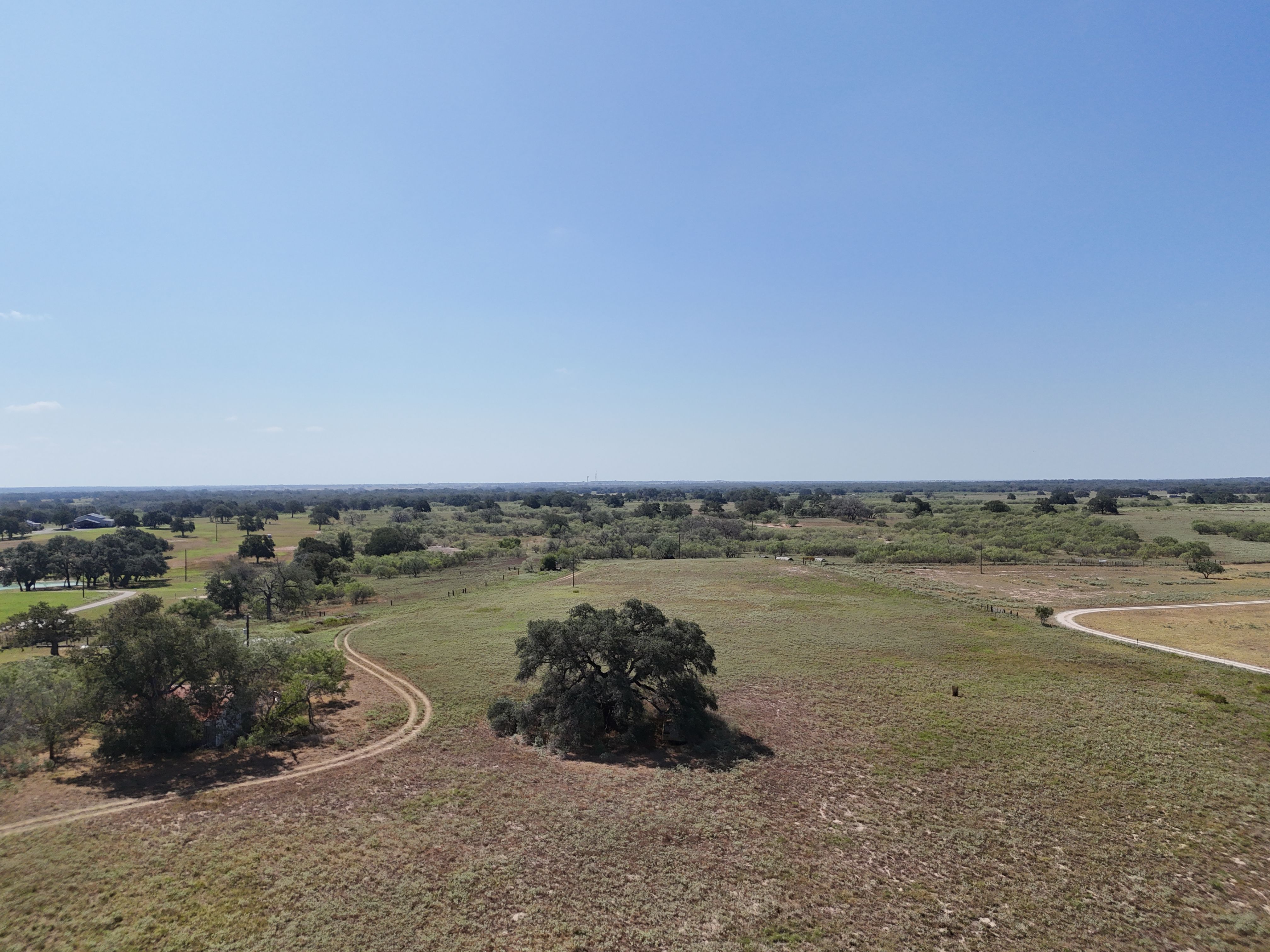  398+/- Acre Grass Pond Colony Ranch - 物件實景