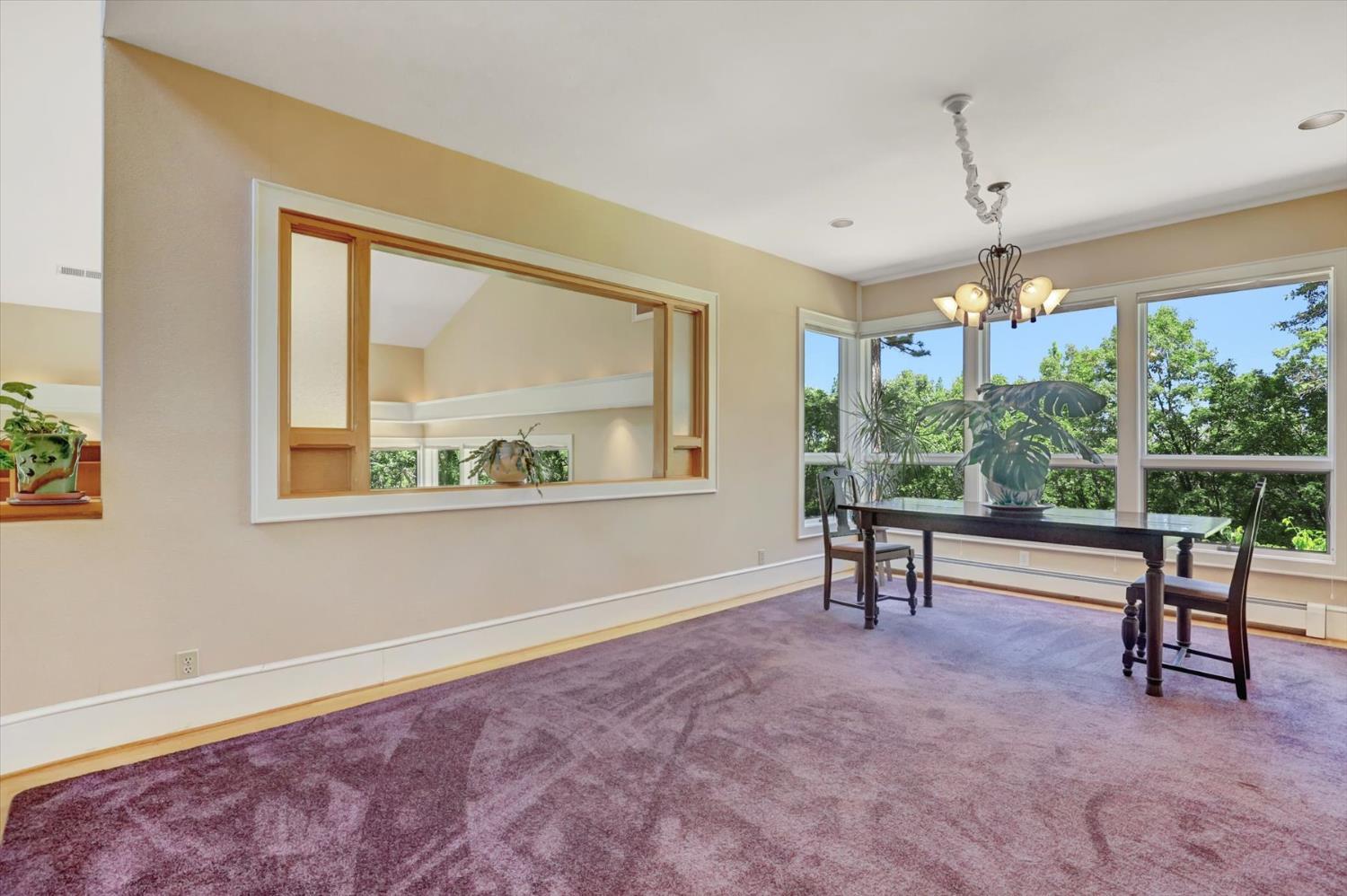 Nevada City, California, 95959, United States, 3 Bedrooms Bedrooms, ,4 BathroomsBathrooms,Residential,For Sale,1903616