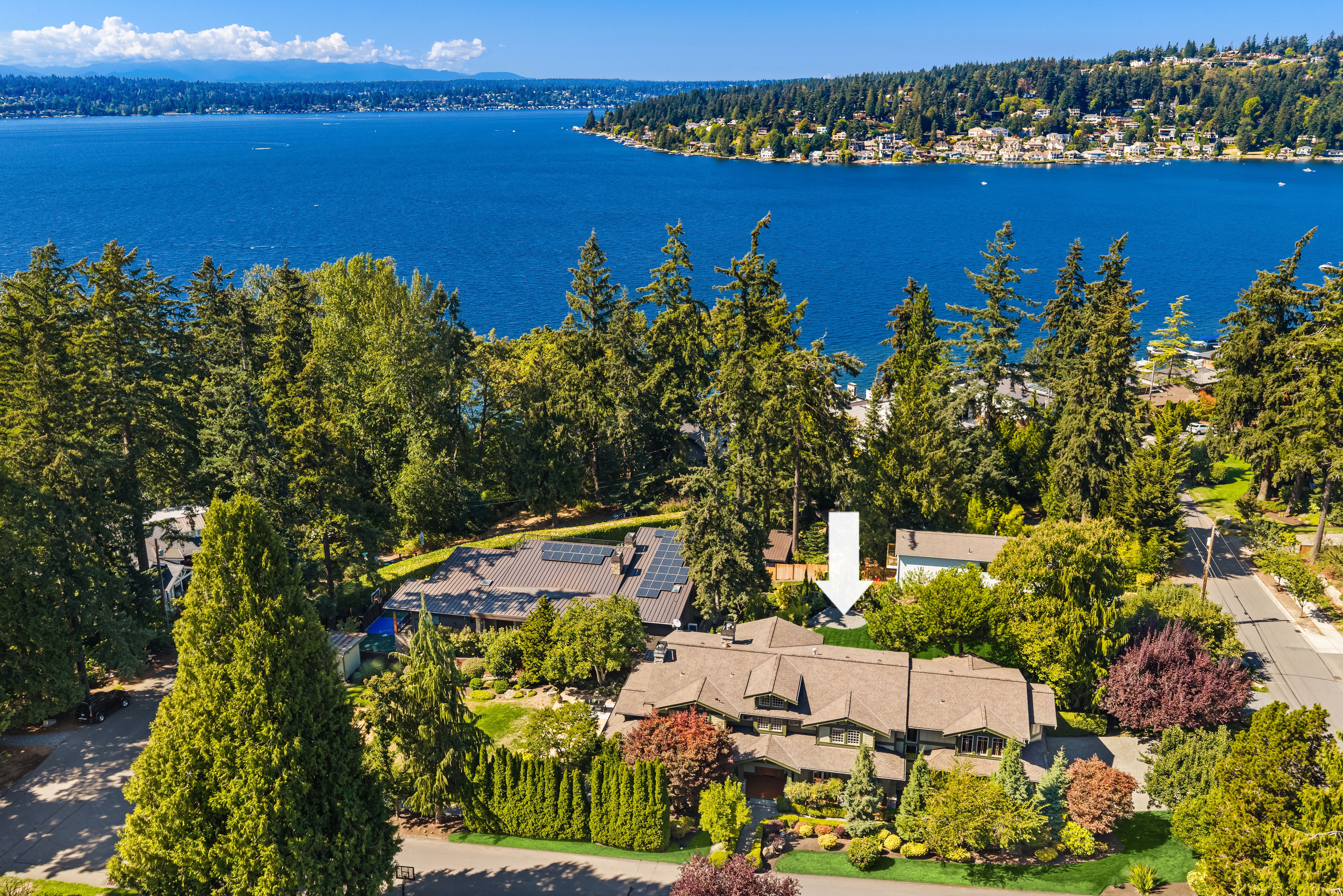  1411 8th St W, Kirkland, WA 98033 - 物件實景