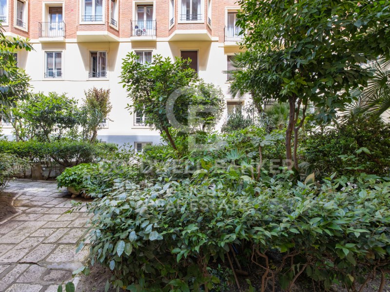 Madrid, Comunidad de Madrid, ES, 2 Bedrooms Bedrooms, ,2 BathroomsBathrooms,Residential,For Sale,1795161