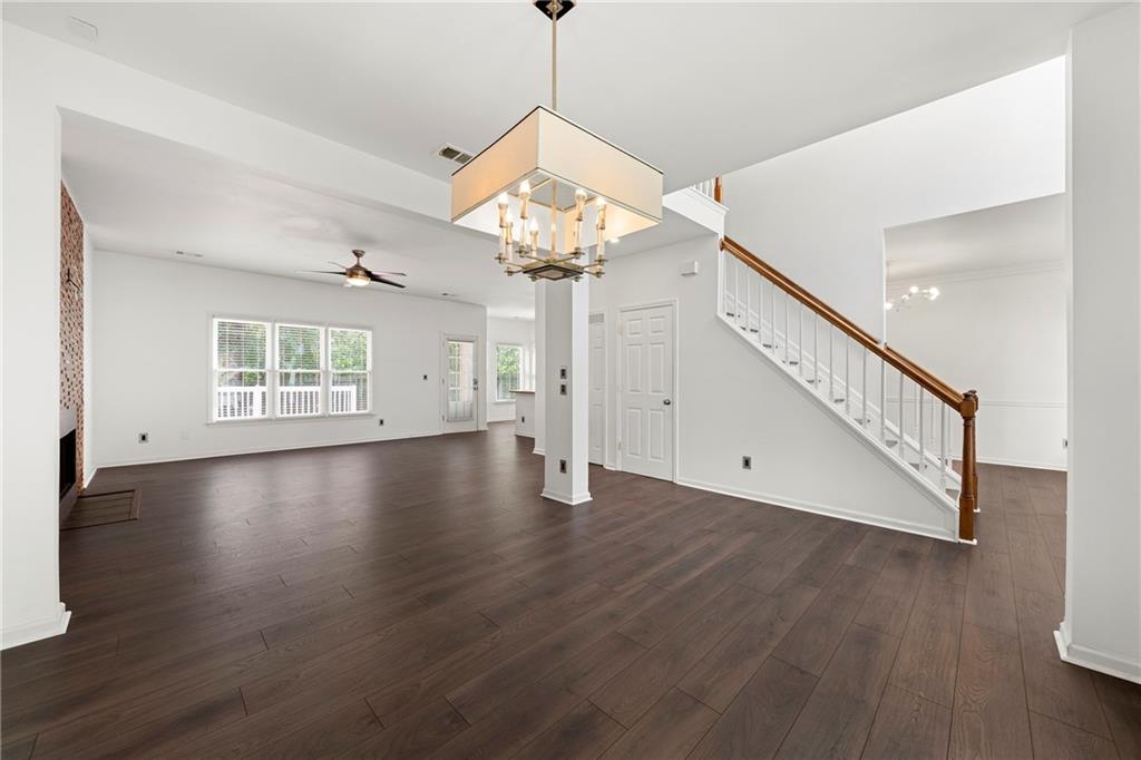 Roswell, Georgia, 30076, United States, 4 Bedrooms Bedrooms, ,3 BathroomsBathrooms,Residential,For Sale,1940935