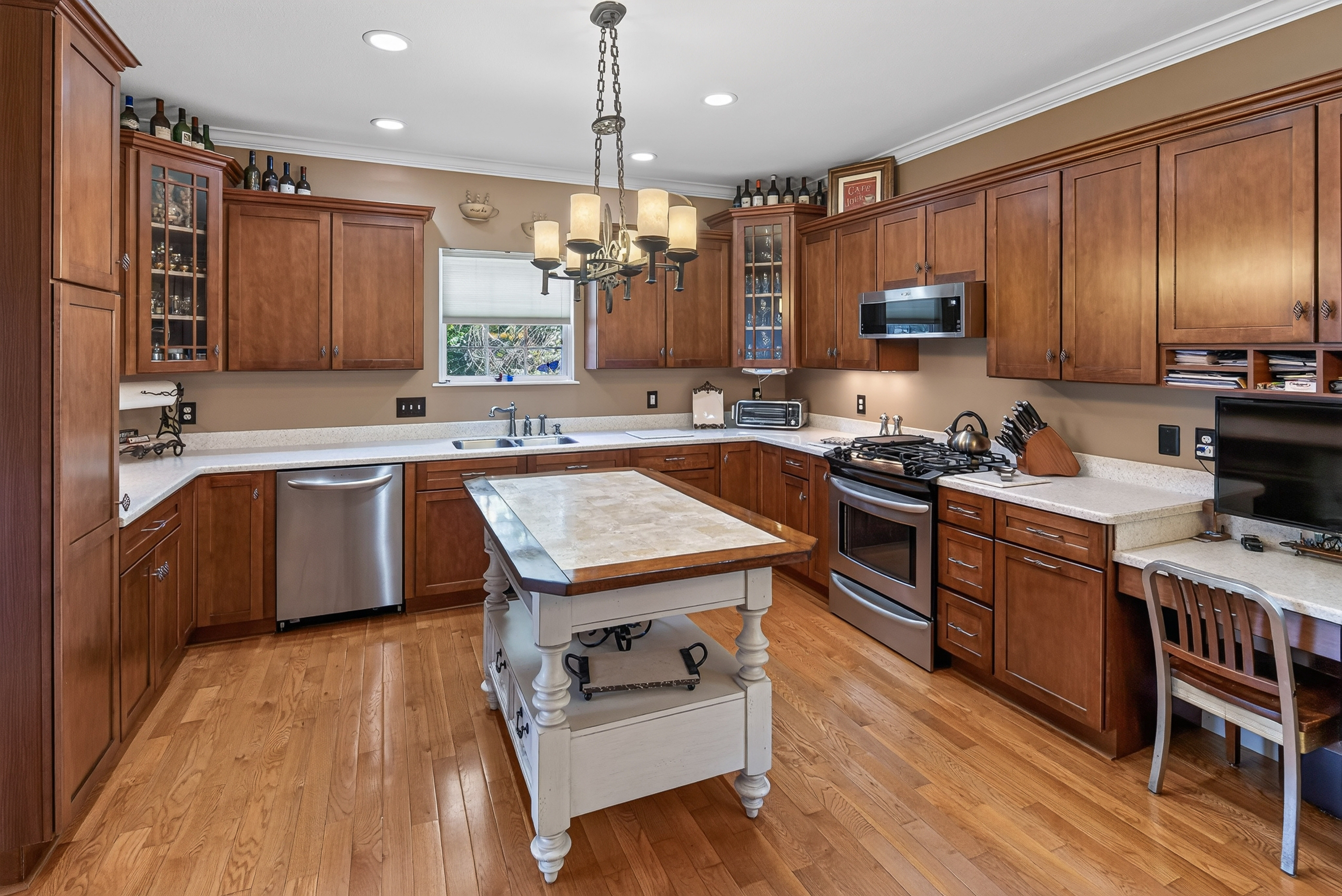 8821 Nubbin Ridge Road, Knoxville, TN 37923 - 物件實景
