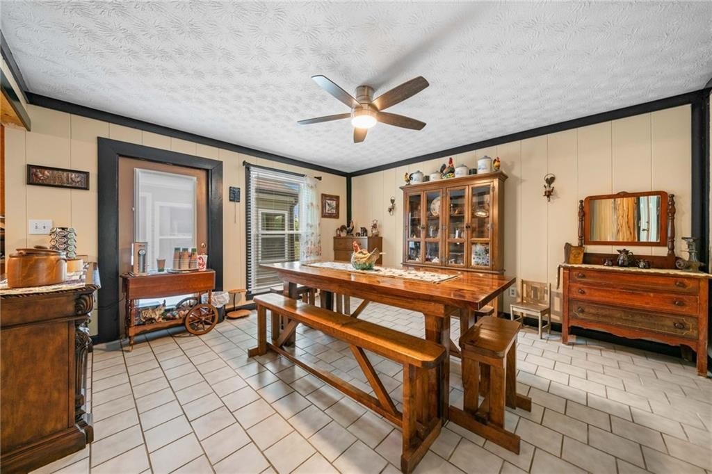 Dawsonville, Georgia, 30534, United States, 4 Bedrooms Bedrooms, ,3 BathroomsBathrooms,Residential,For Sale,1977797