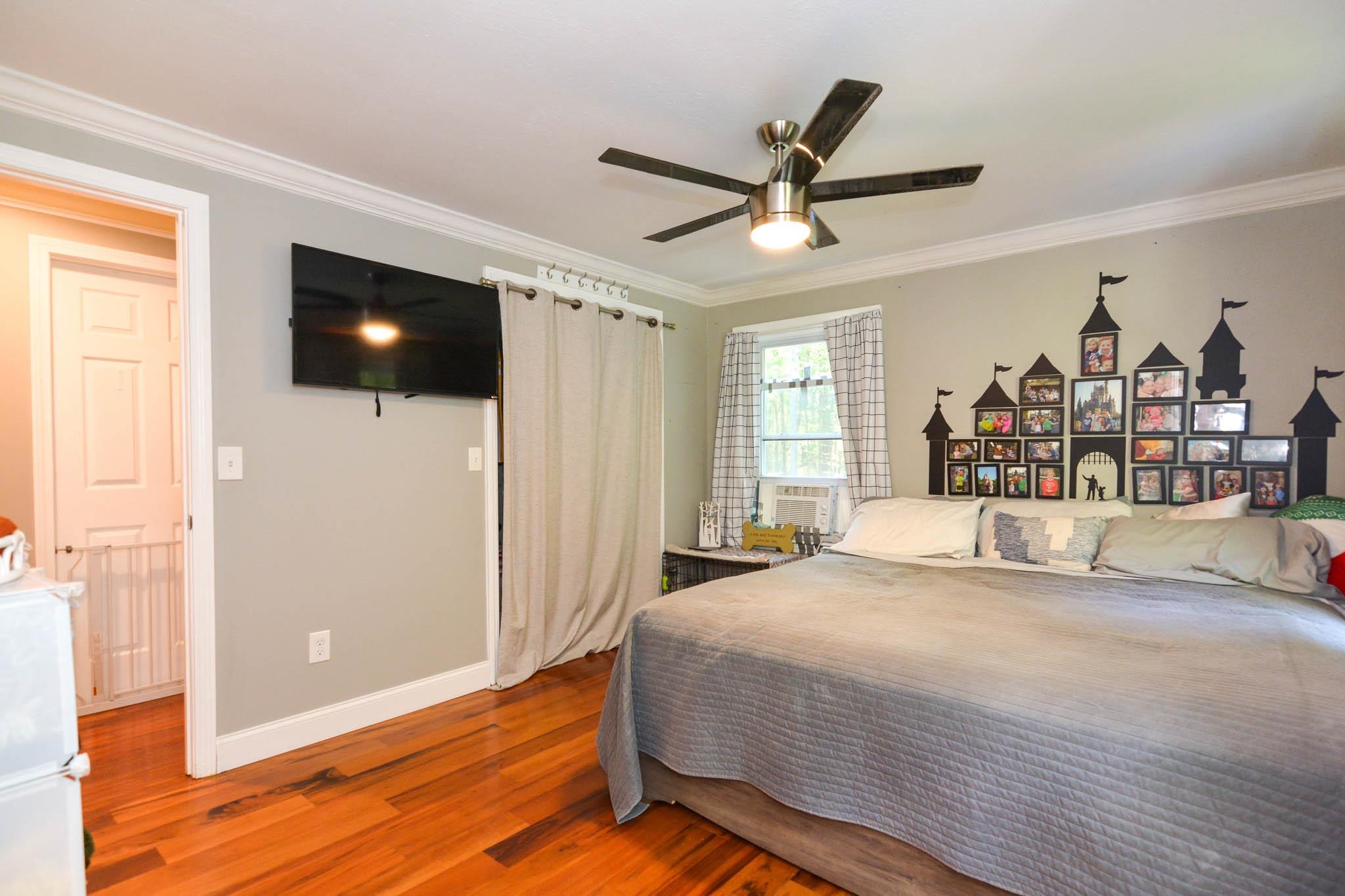 Litchfield, New Hampshire, 03054, United States, 3 Bedrooms Bedrooms, ,1 BathroomBathrooms,Residential,For Sale,1948760