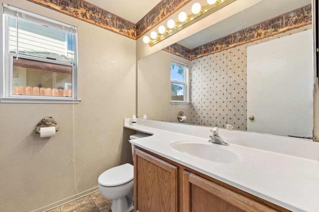 Elk Grove, California, 95758, United States, 3 Bedrooms Bedrooms, ,3 BathroomsBathrooms,Residential,For Sale,1900592