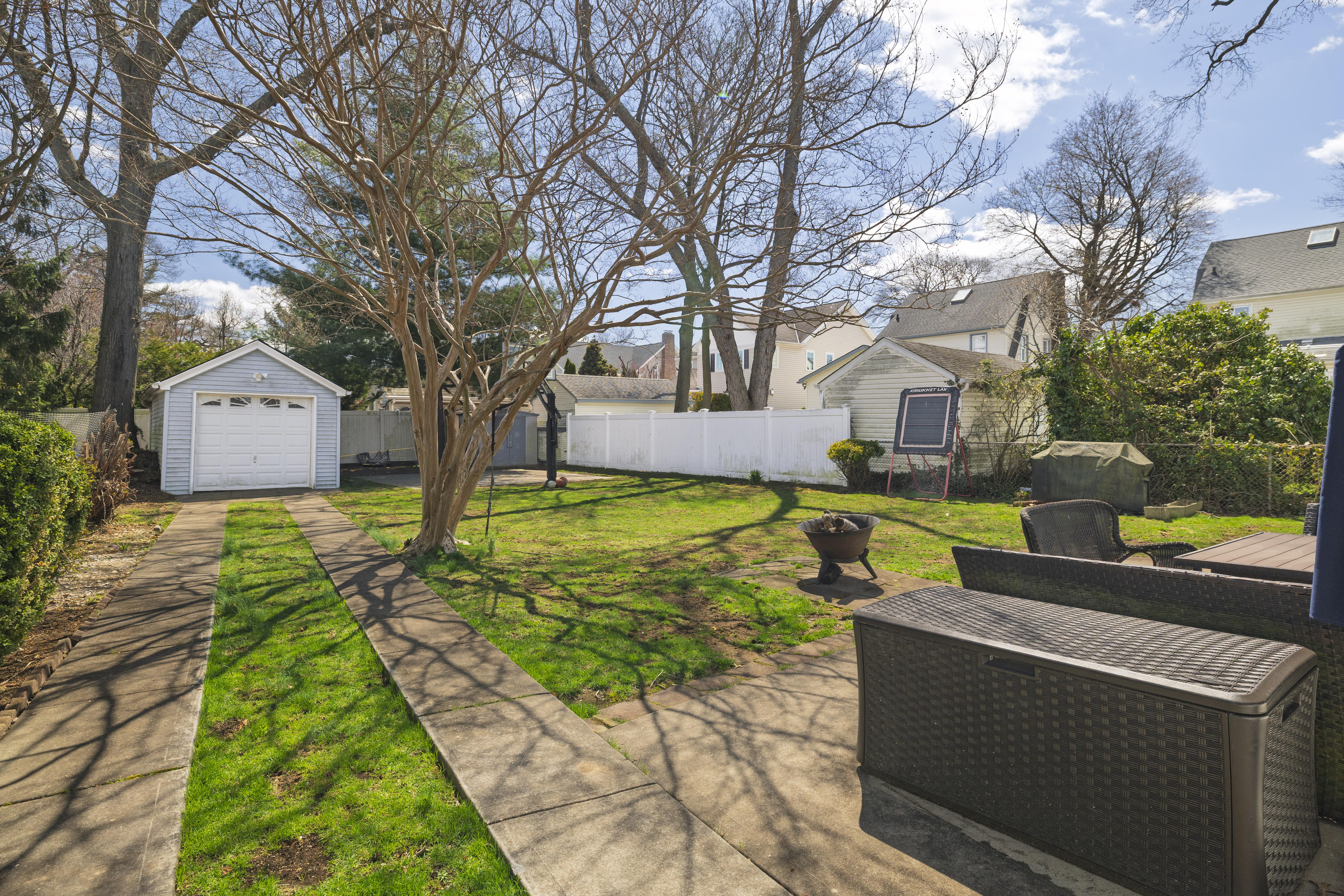  407 Morris Avenue, Rockville Centre, NY, 11570 - 物件實景