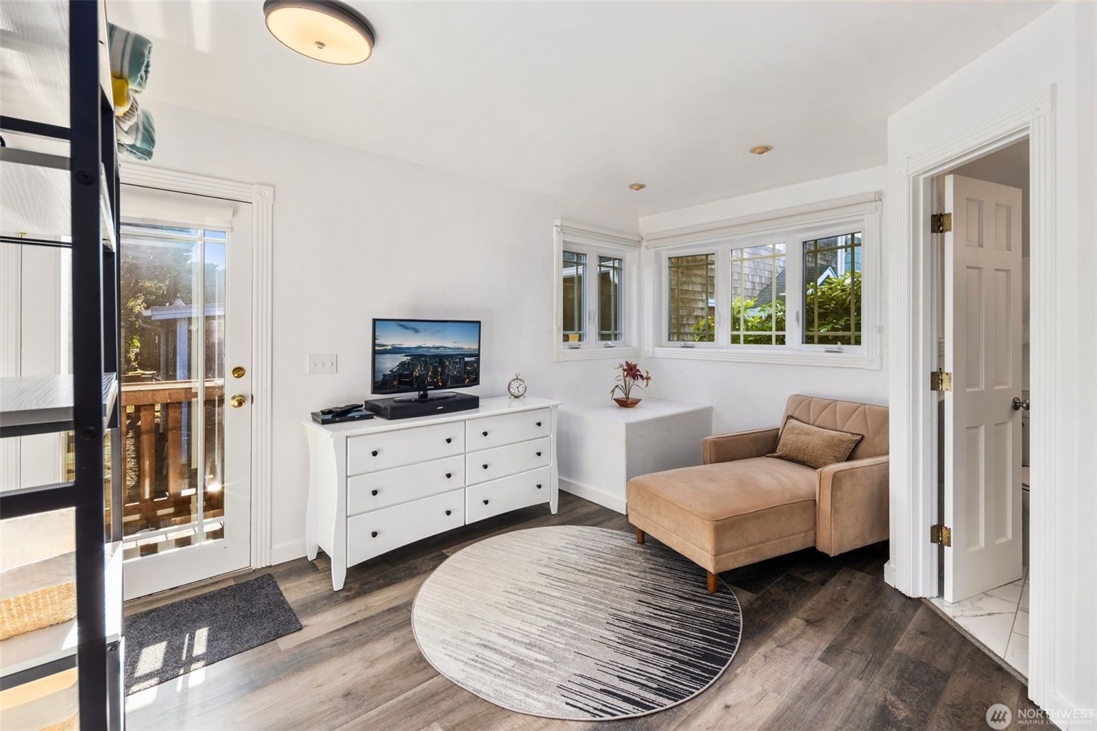 Long Beach, Washington, 98631, United States, 8 Bedrooms Bedrooms, ,6 BathroomsBathrooms,Residential,For Sale,1976396