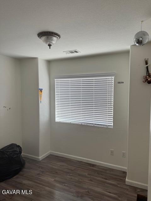 Palmdale, California, 93551, United States, 5 Bedrooms Bedrooms, ,3 BathroomsBathrooms,Residential,For Sale,1990801