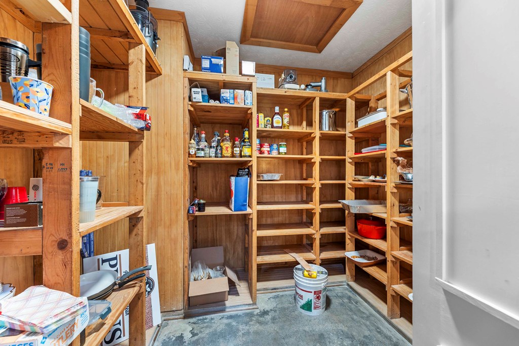 Waverly Hall, Georgia, 31831, United States, 5 Bedrooms Bedrooms, ,4 BathroomsBathrooms,Residential,For Sale,1987749