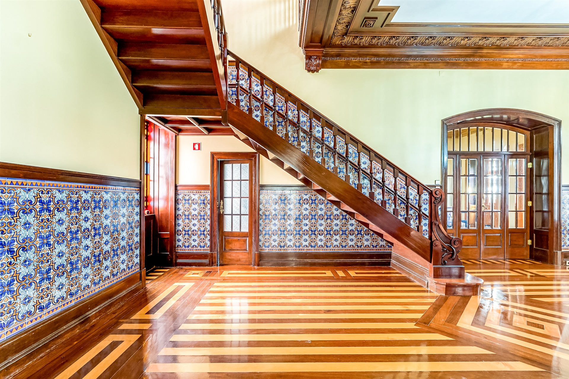  Palace, 8 bedrooms, for Sale - 物件實景