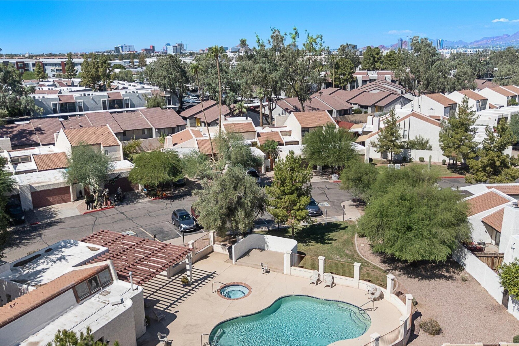  2021 E Solana Drive¦Tempe, AZ - 物件實景