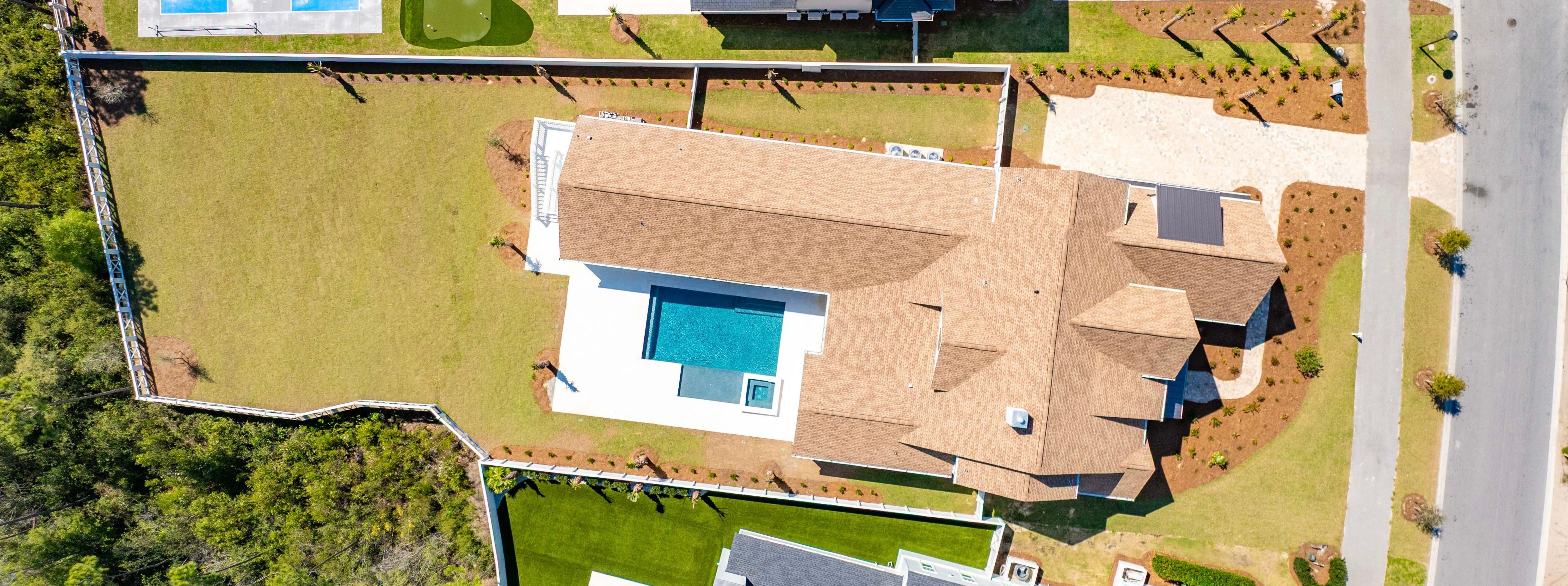  Magnificent Half-Acre Estate With Outdoor Oasis and Casita - 物件實景