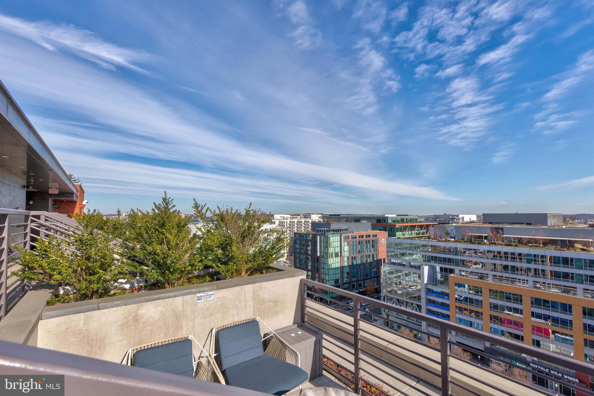 Washington, District of Columbia, 20003, United States, 2 Bedrooms Bedrooms, ,1 BathroomBathrooms,Residential,For Sale,1895194