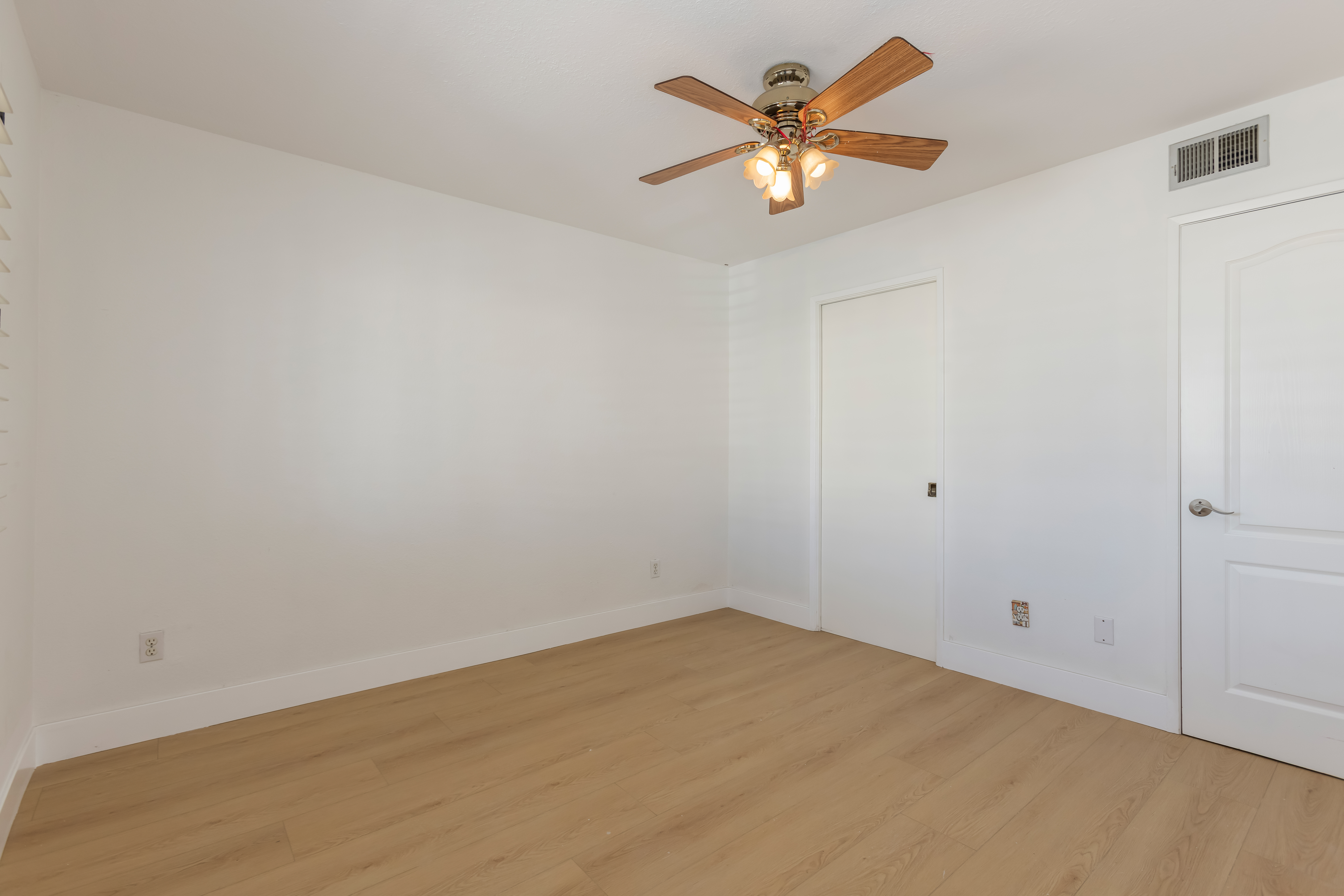  5844 Chapman Avenue, Garden Grove, CA 92845 - 物件實景