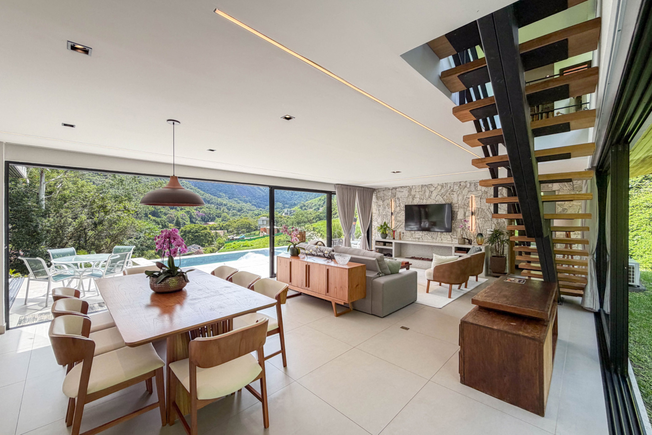  Contemporary residence with four suites in Fazenda Marambaia - 物件實景