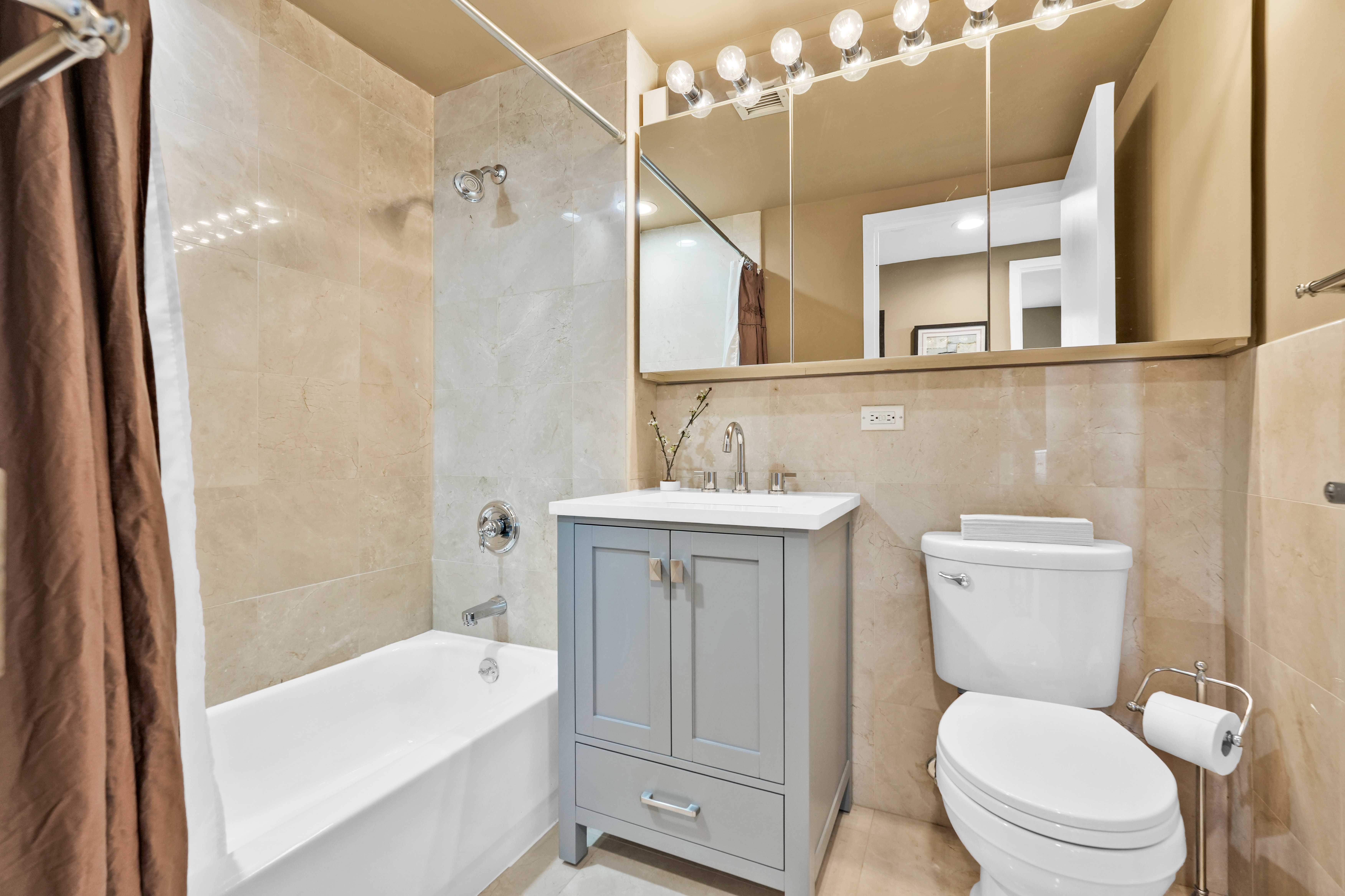 11624 Grosvenor Lane #15A, Kew Gardens, NY, 11418 - 物件實景