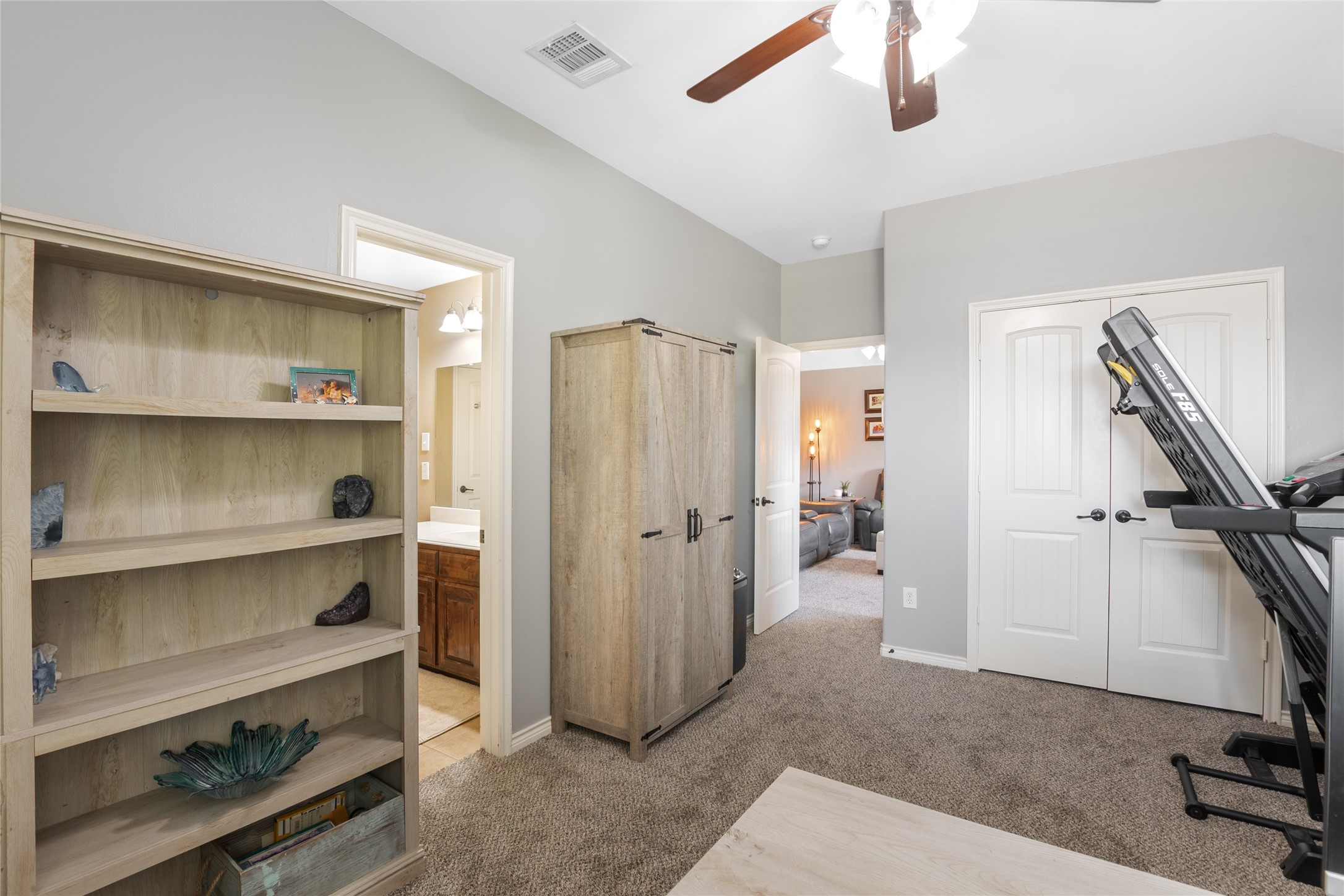 Rockwall, Texas, 75087, United States, 4 Bedrooms Bedrooms, ,3 BathroomsBathrooms,Residential,For Sale,1963763