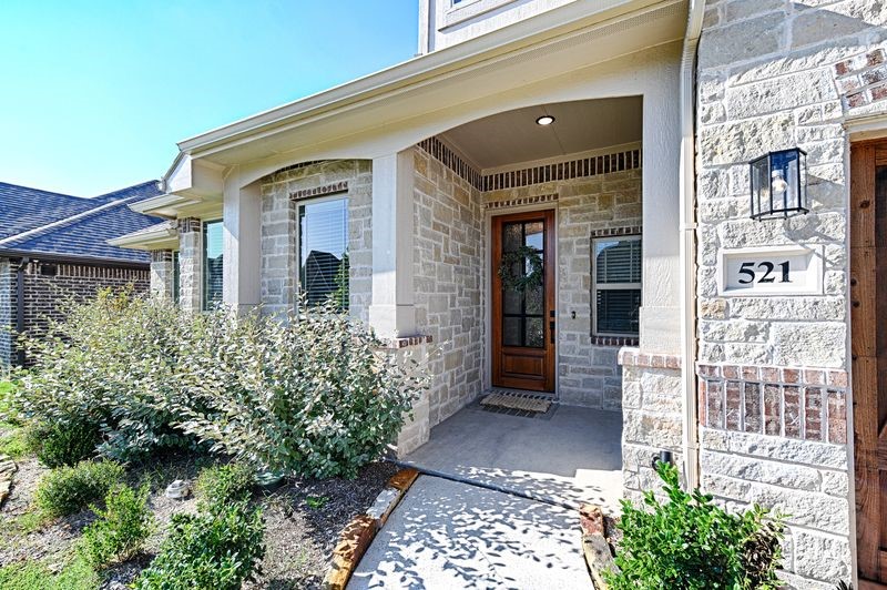 Burleson, Texas, 76028, United States, 4 Bedrooms Bedrooms, ,3 BathroomsBathrooms,Residential,For Sale,1954852