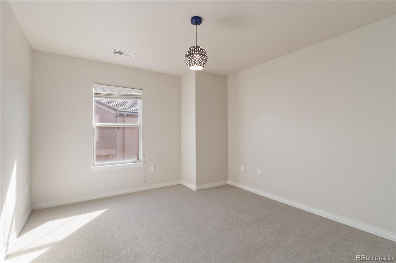 Aurora, Colorado, 80014, United States, 4 Bedrooms Bedrooms, ,Residential,For Sale,1986115