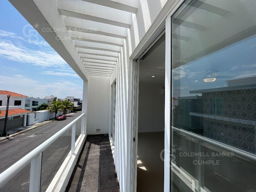 Alvarado, Veracruz de Ignacio de la Llave, 95264, Mexico, 4 Bedrooms Bedrooms, ,5 BathroomsBathrooms,Residential,For Sale,1991660