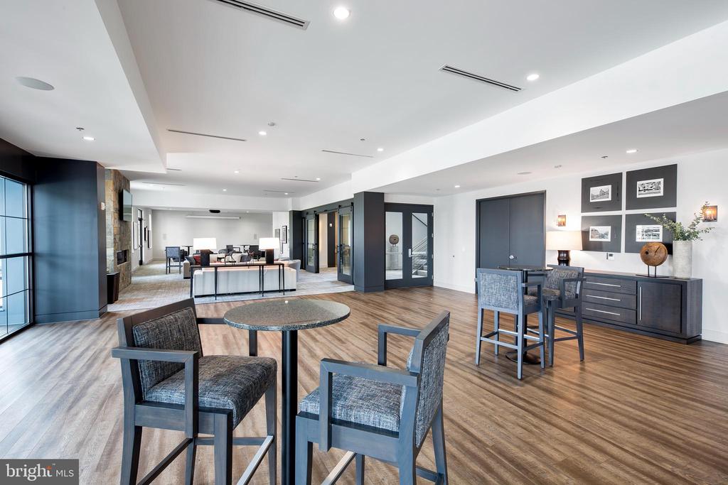 Ashburn, Virginia, 20148, United States, 3 Bedrooms Bedrooms, ,2 BathroomsBathrooms,Residential,For Sale,1977390