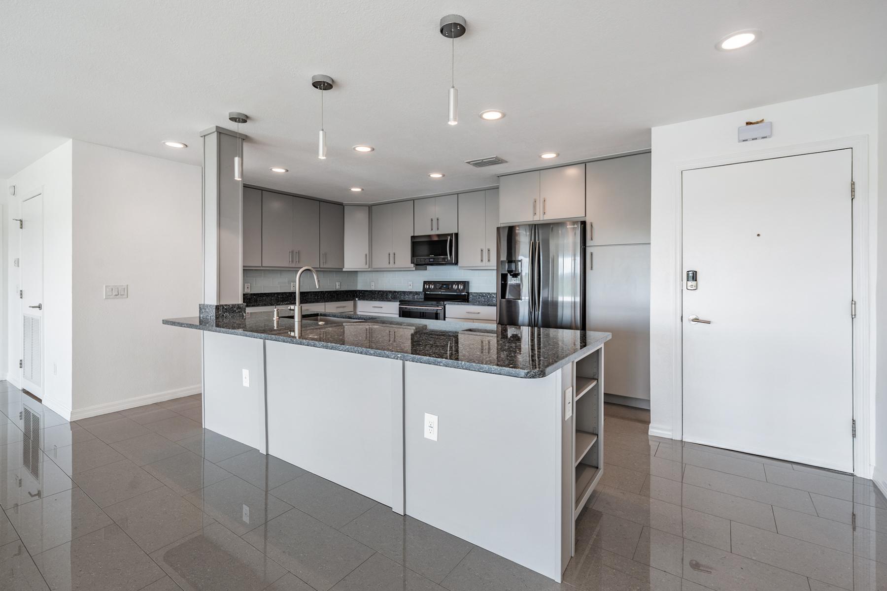 Tarpon Springs, Florida, 34689, United States, 4 Bedrooms Bedrooms, ,4 BathroomsBathrooms,Residential,For Sale,1863560