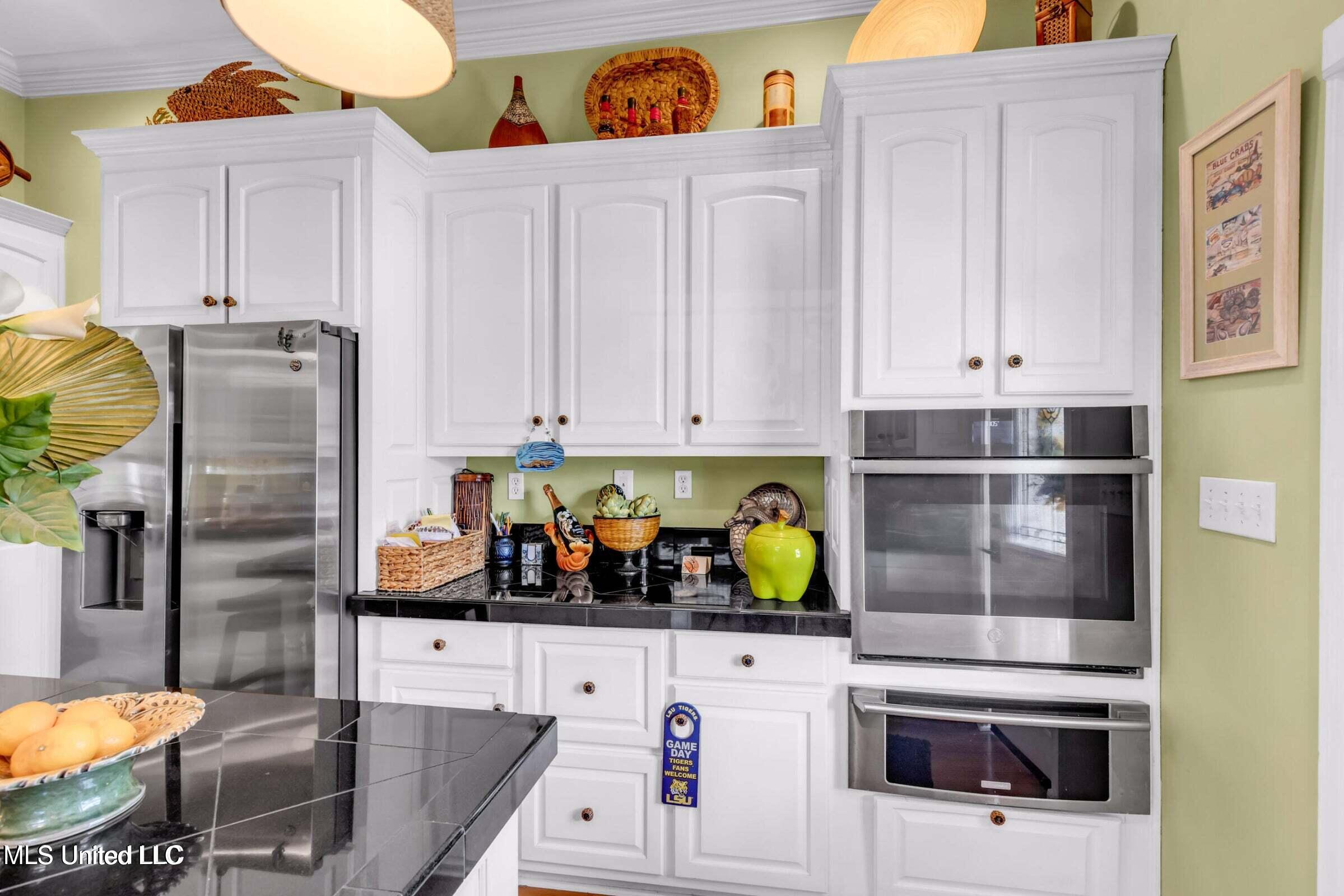 Biloxi, Mississippi, 39530, United States, 3 Bedrooms Bedrooms, ,3 BathroomsBathrooms,Residential,For Sale,1991800