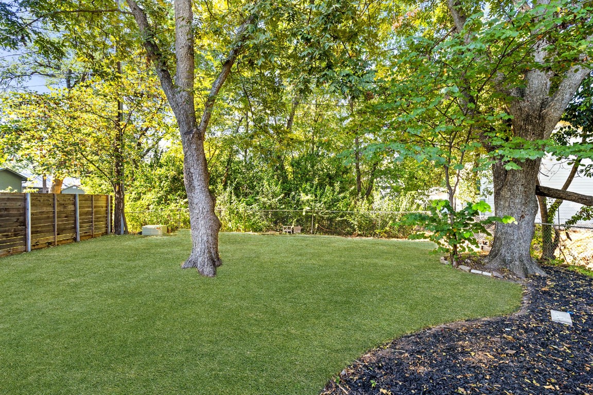 Austin, Texas, 78757, United States, 3 Bedrooms Bedrooms, ,2 BathroomsBathrooms,Residential,For Sale,1956821