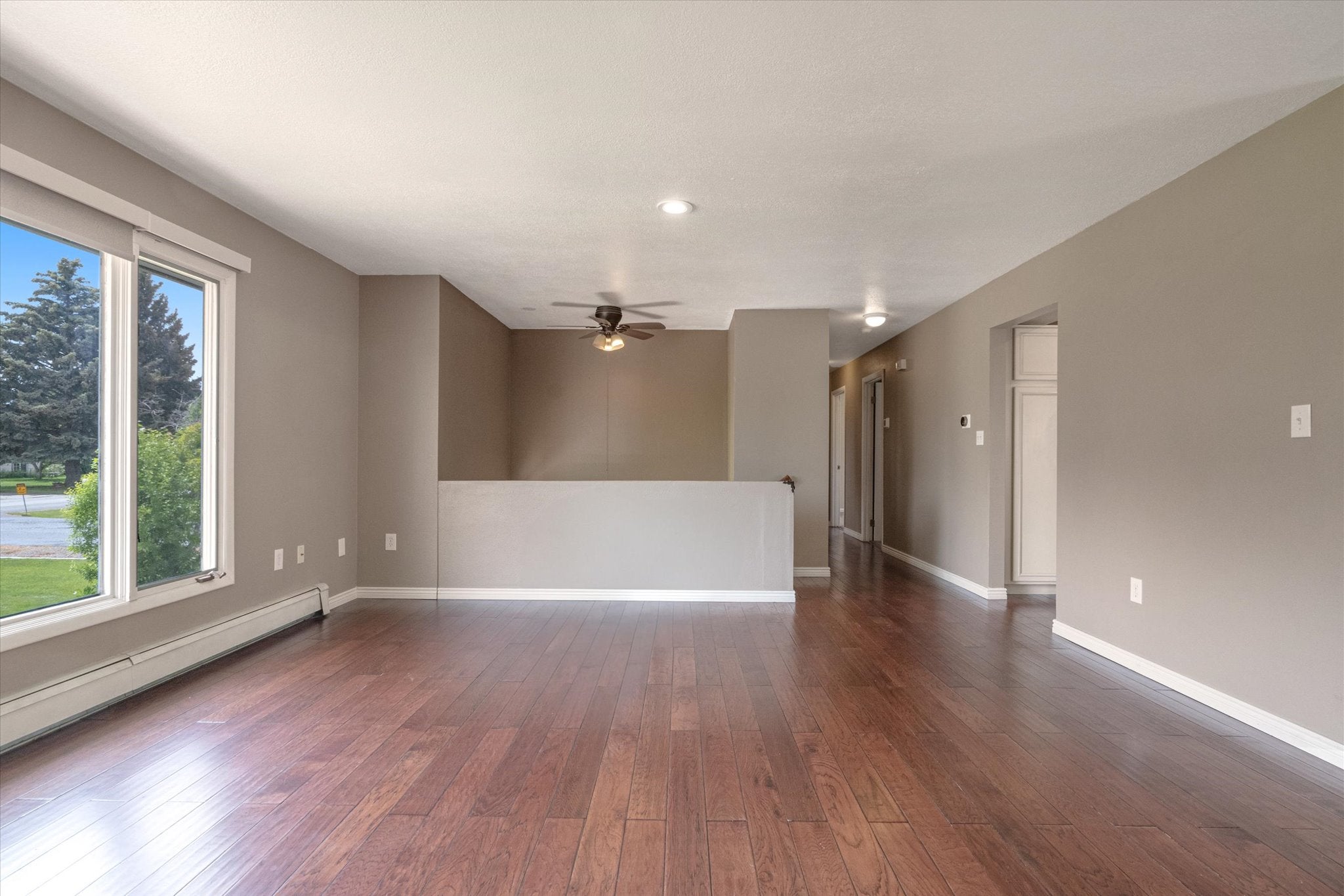 Helena, Montana, 59602, United States, 4 Bedrooms Bedrooms, ,2 BathroomsBathrooms,Residential,For Sale,1875108