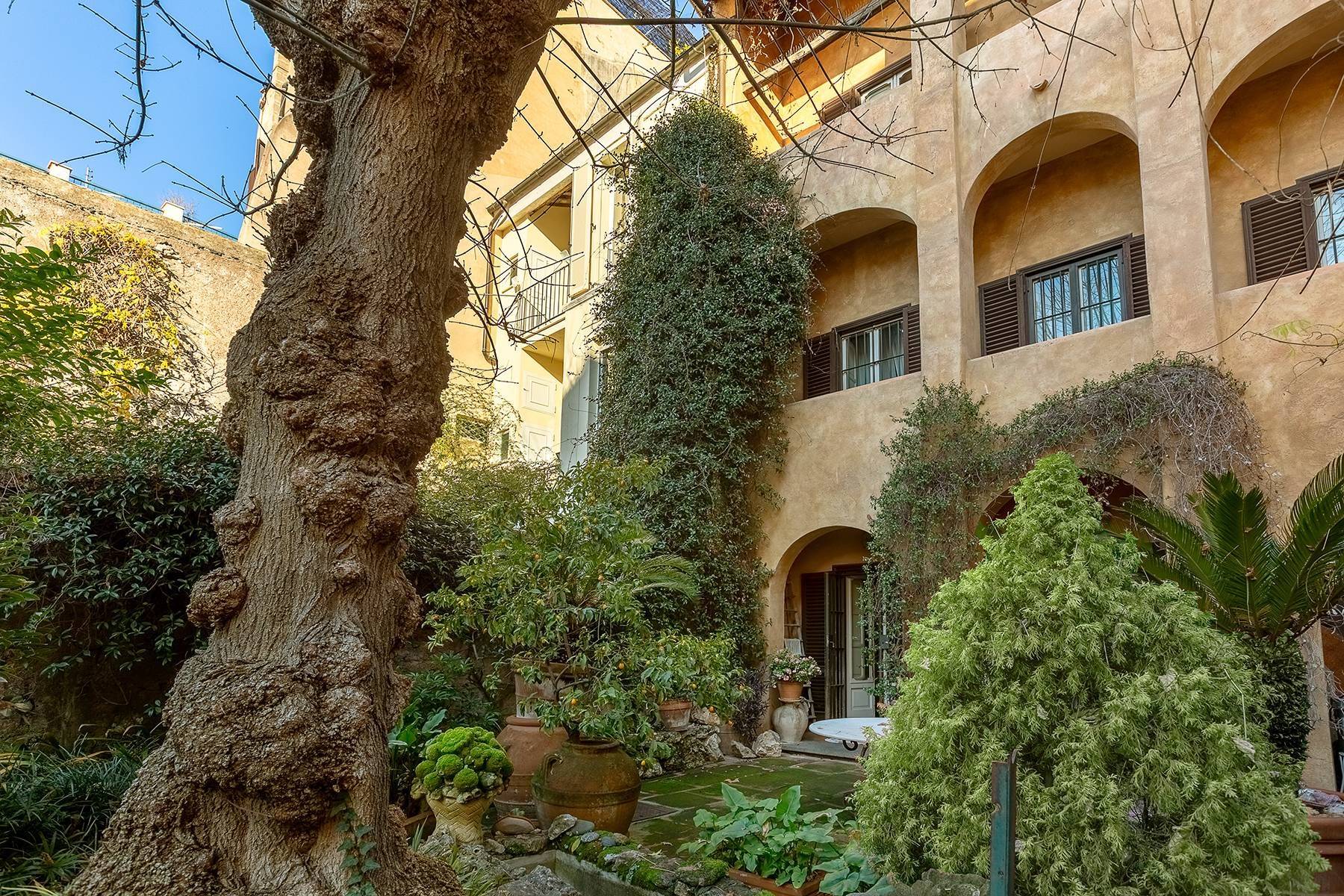  Historic townhouse with garden in the heart of Trastevere - 物件實景