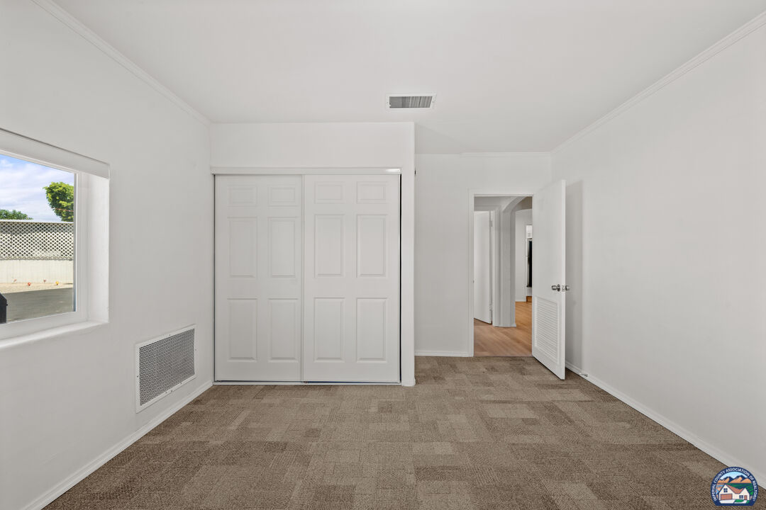 El Centro, California, 92243, United States, 3 Bedrooms Bedrooms, ,2 BathroomsBathrooms,Residential,For Sale,1939319