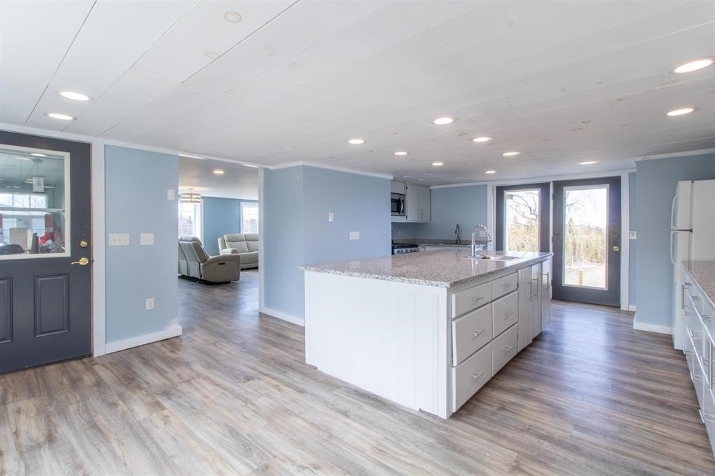 Charleston, Vermont, 05872, United States, ,Land,For Sale,1979241