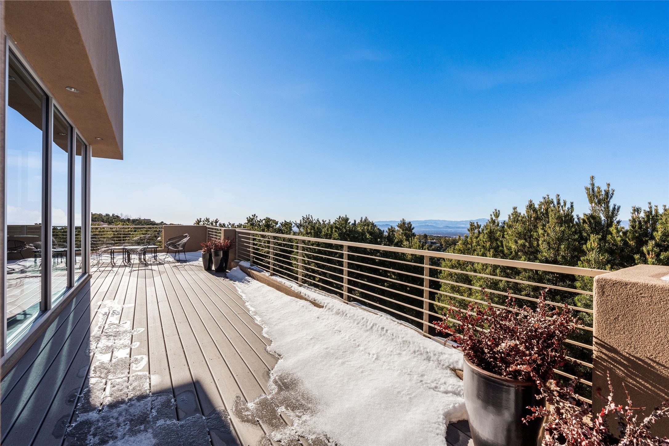  1135 S Summit Drive - 物件實景